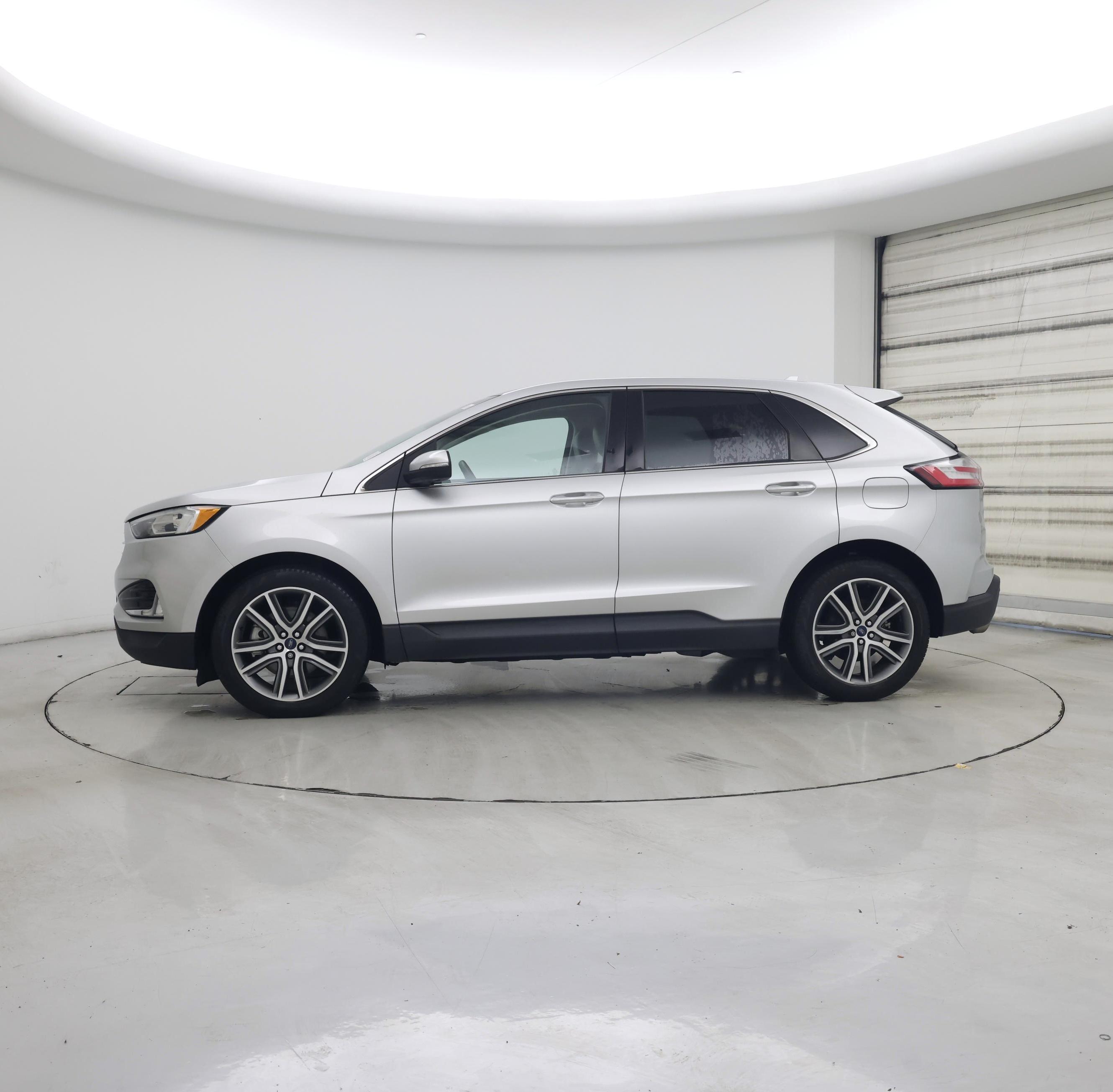 Thumbnail: 2019 Ford Edge - 3