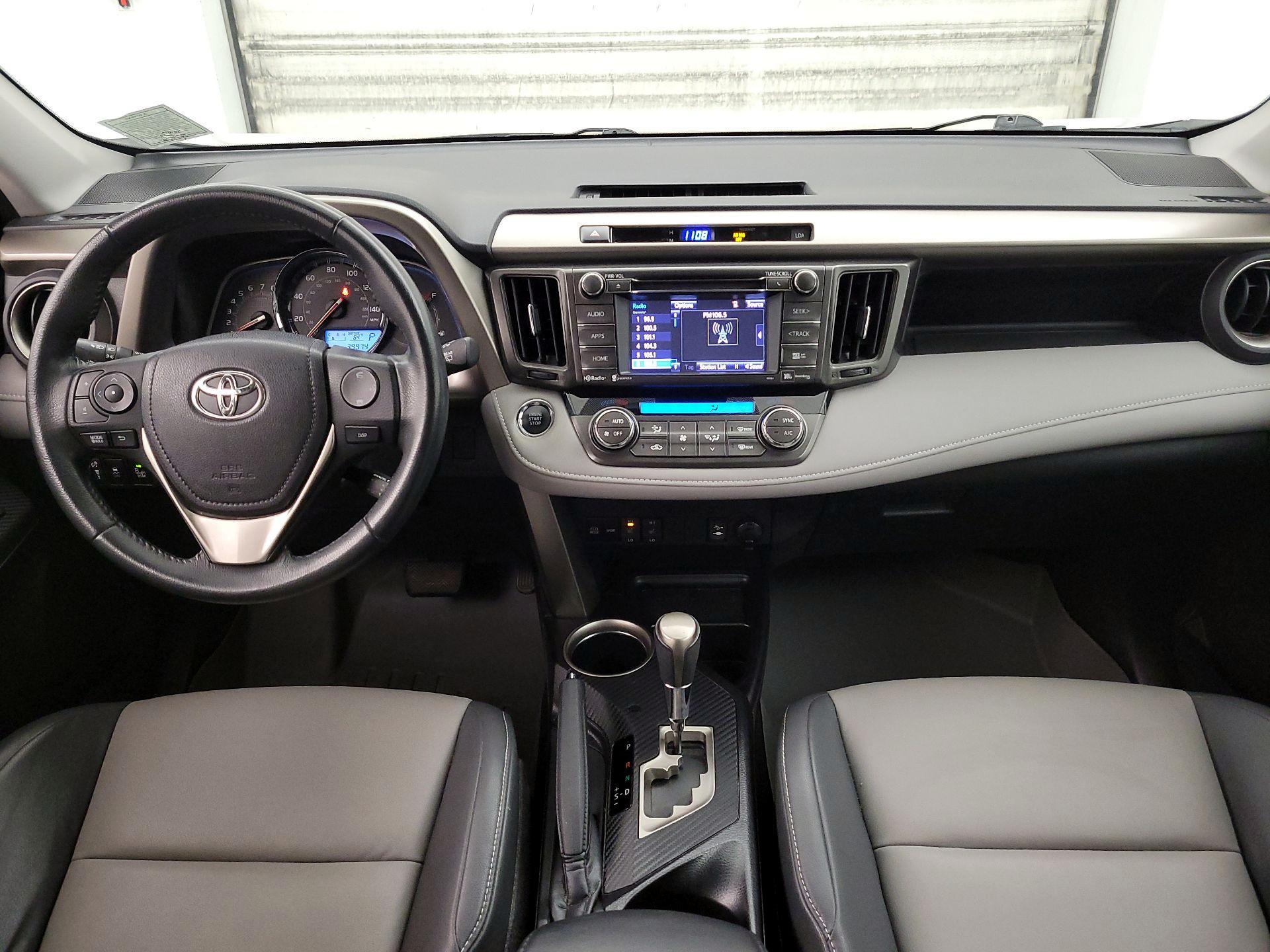 Thumbnail: 2014 Toyota RAV4 - 9