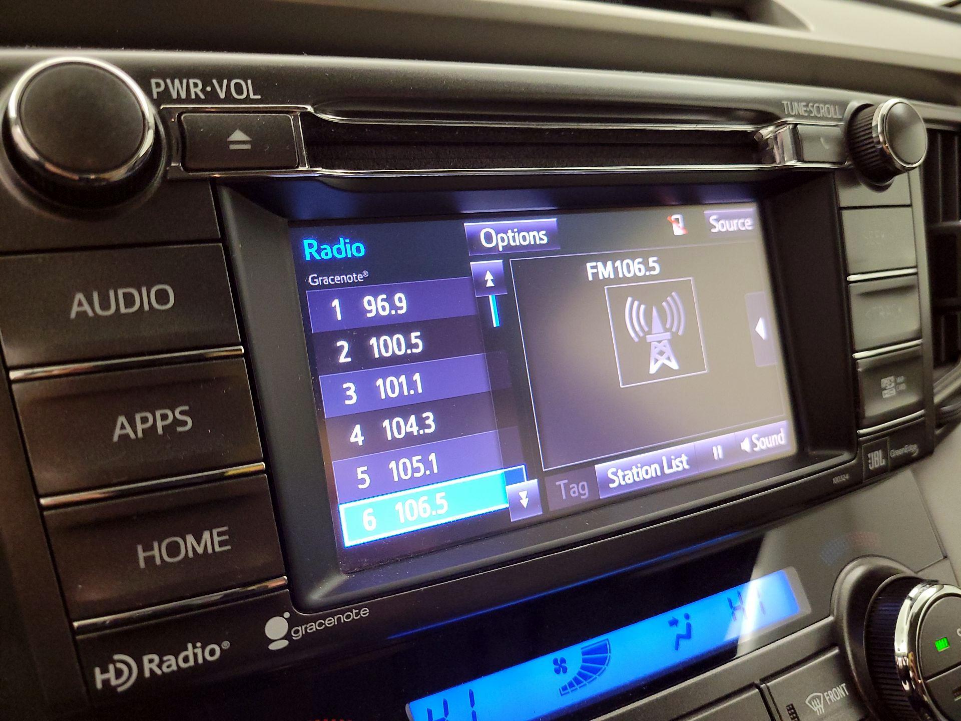 Thumbnail: 2014 Toyota RAV4 - 15