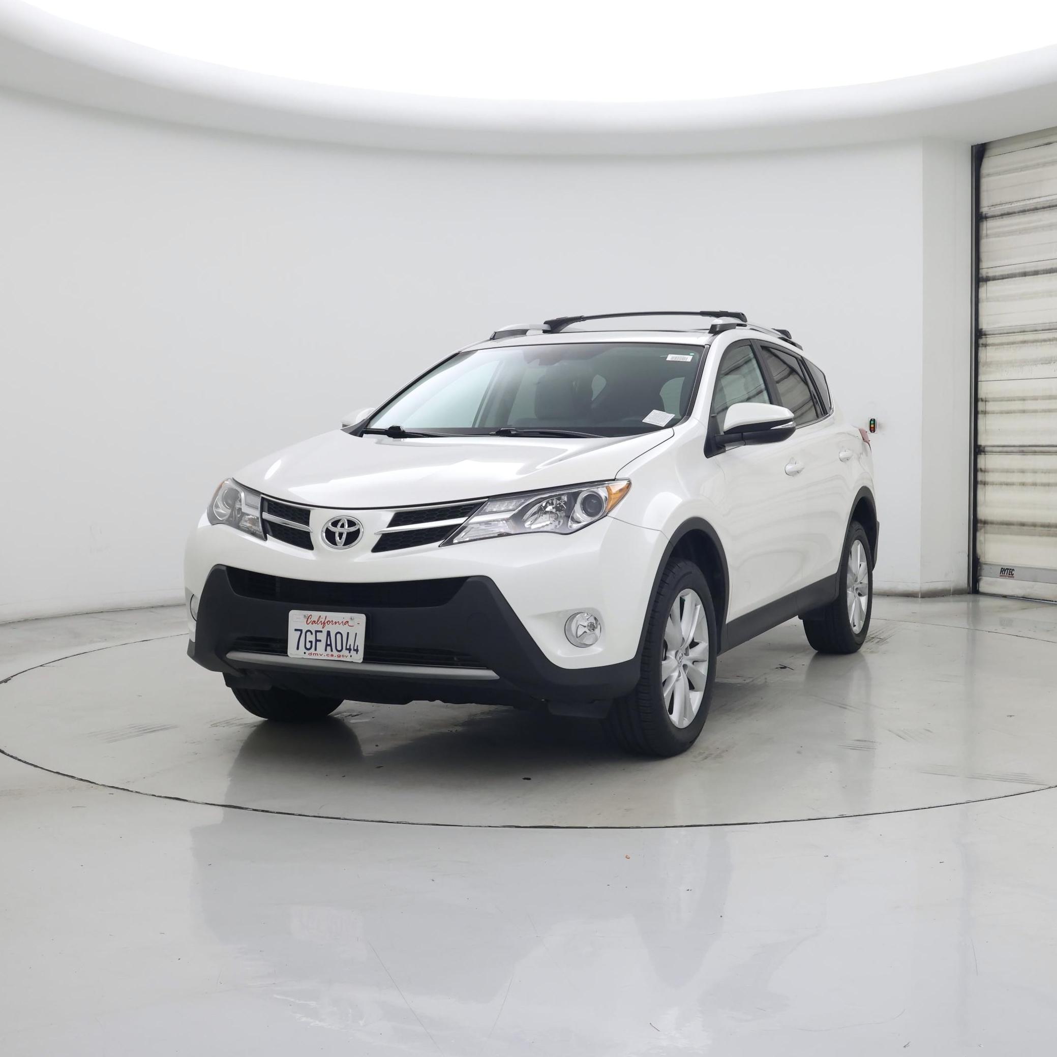 Thumbnail: 2014 Toyota RAV4 - 4