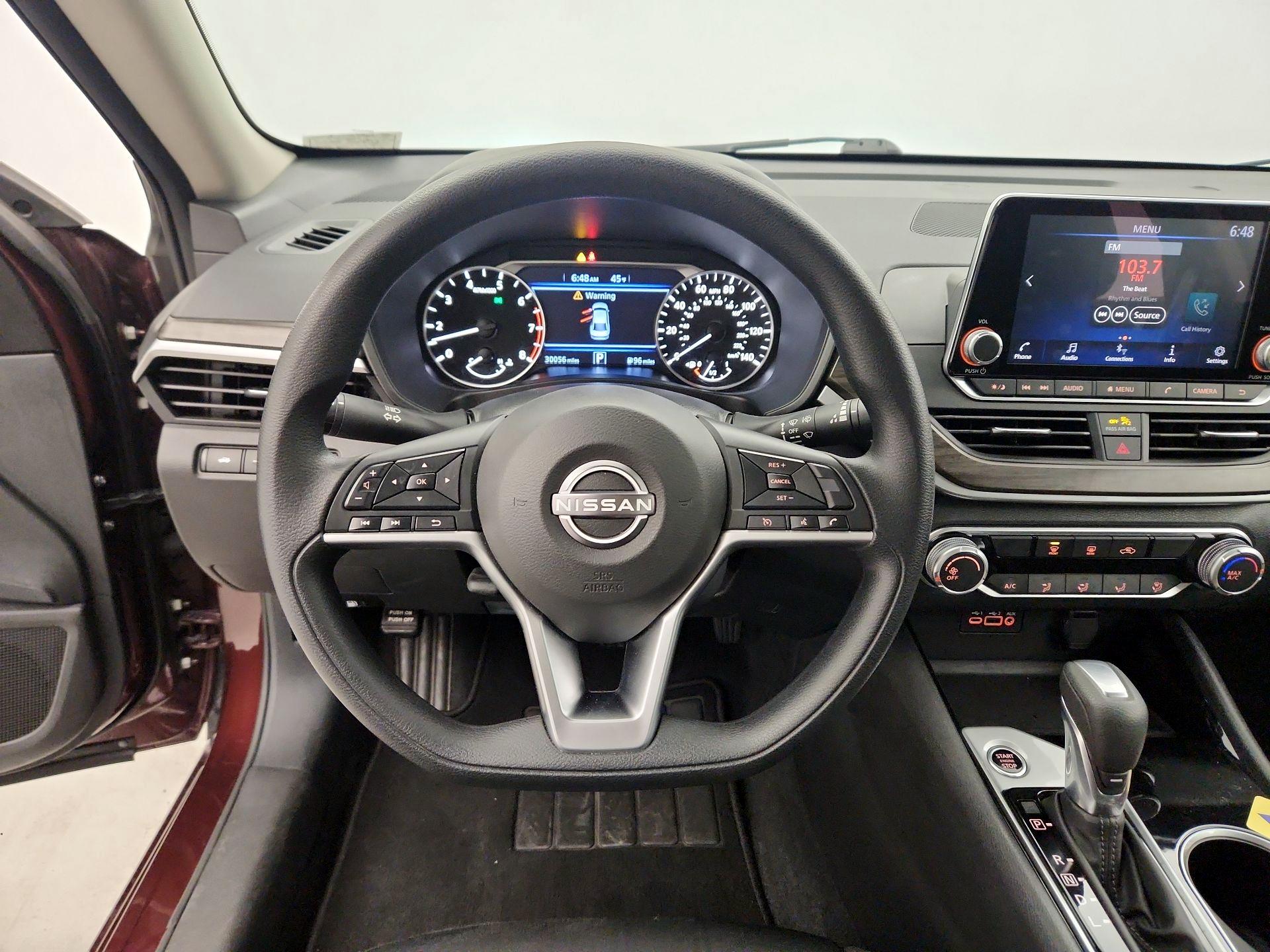 Thumbnail: 2024 Nissan Altima - 10