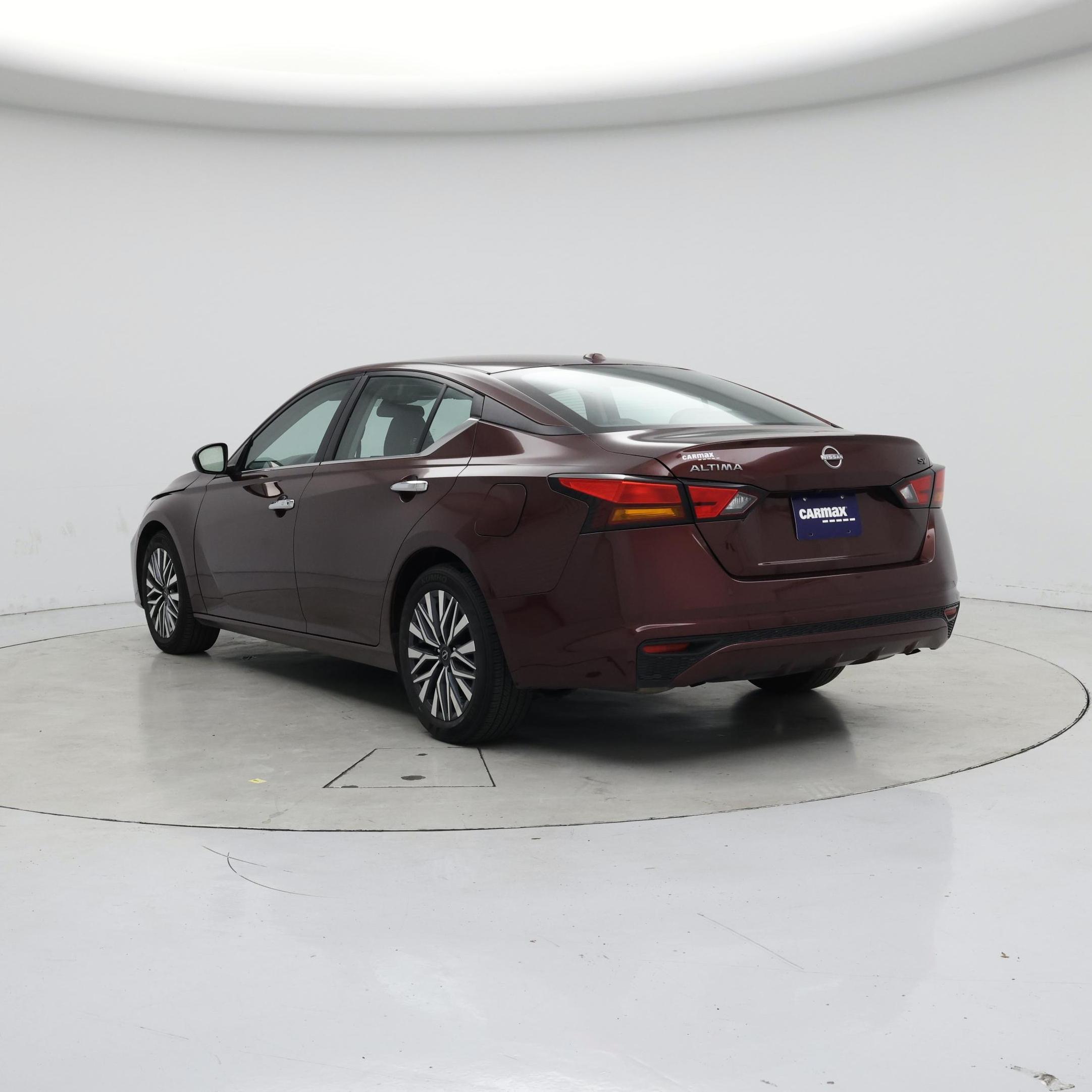Thumbnail: 2024 Nissan Altima - 2