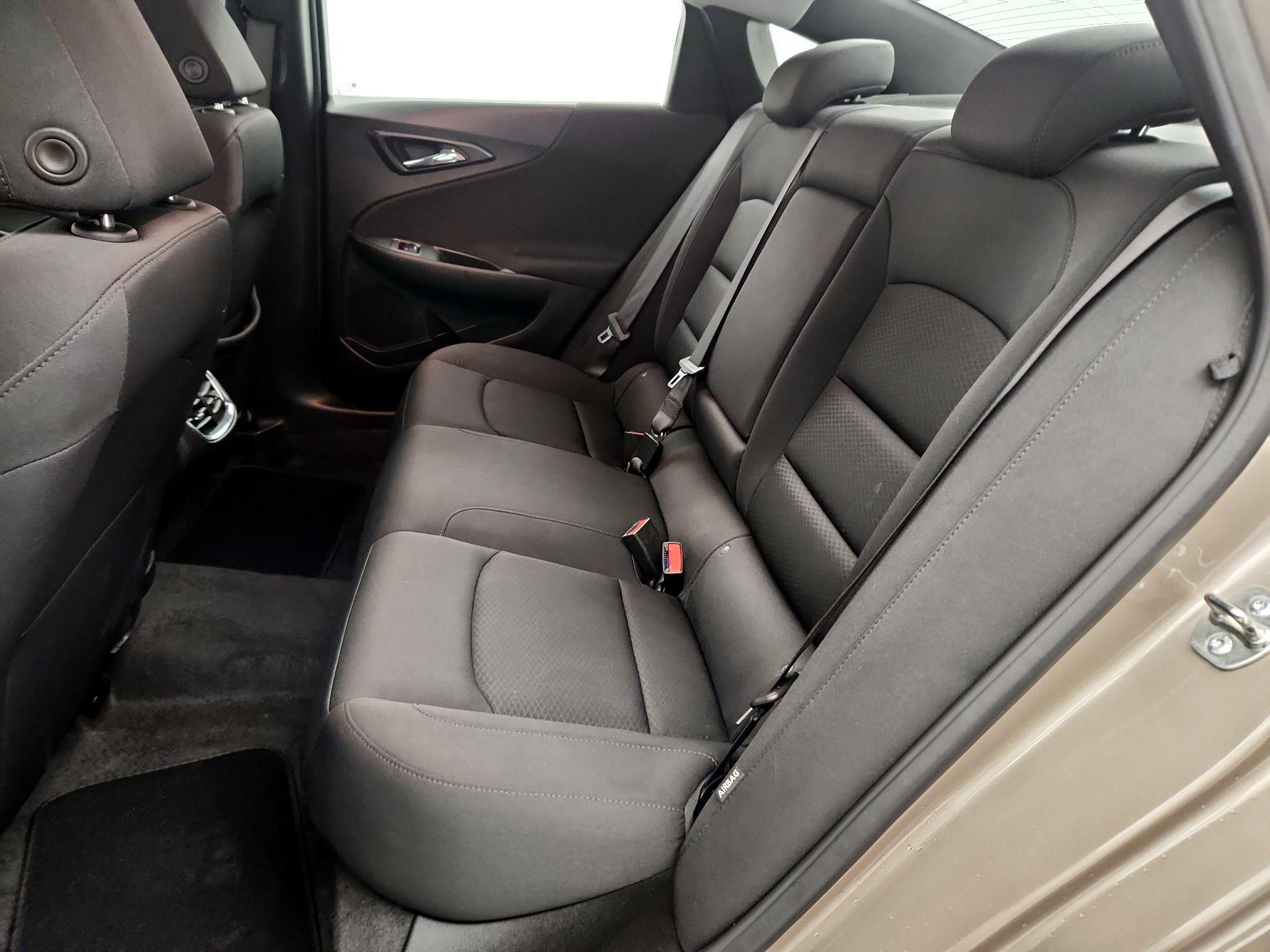 Thumbnail: 2024 Chevrolet Malibu - 19