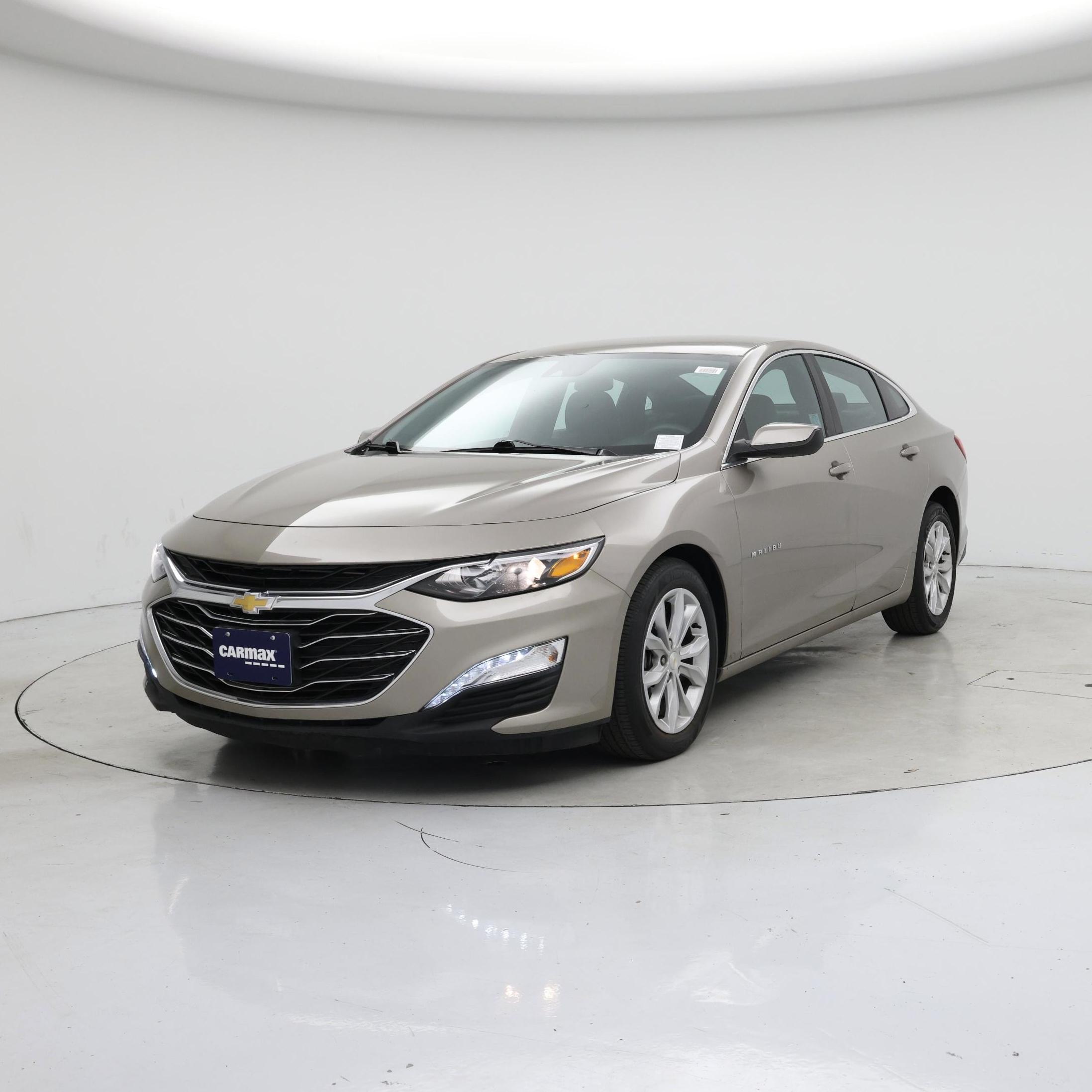 Thumbnail: 2024 Chevrolet Malibu - 4