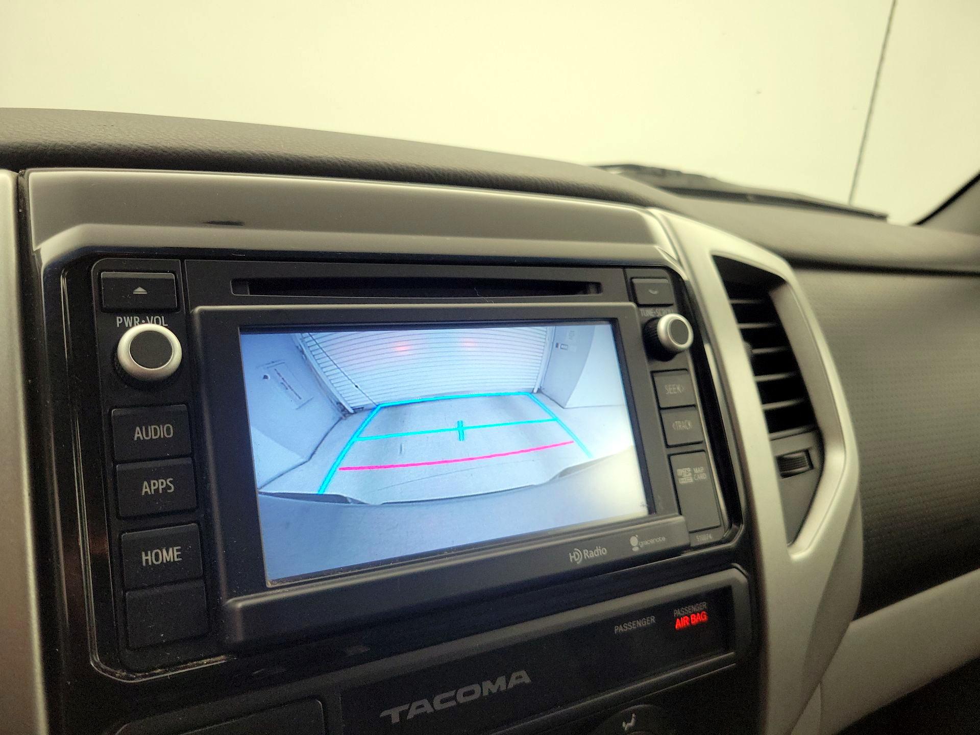 Thumbnail: 2015 Toyota Tacoma - 14