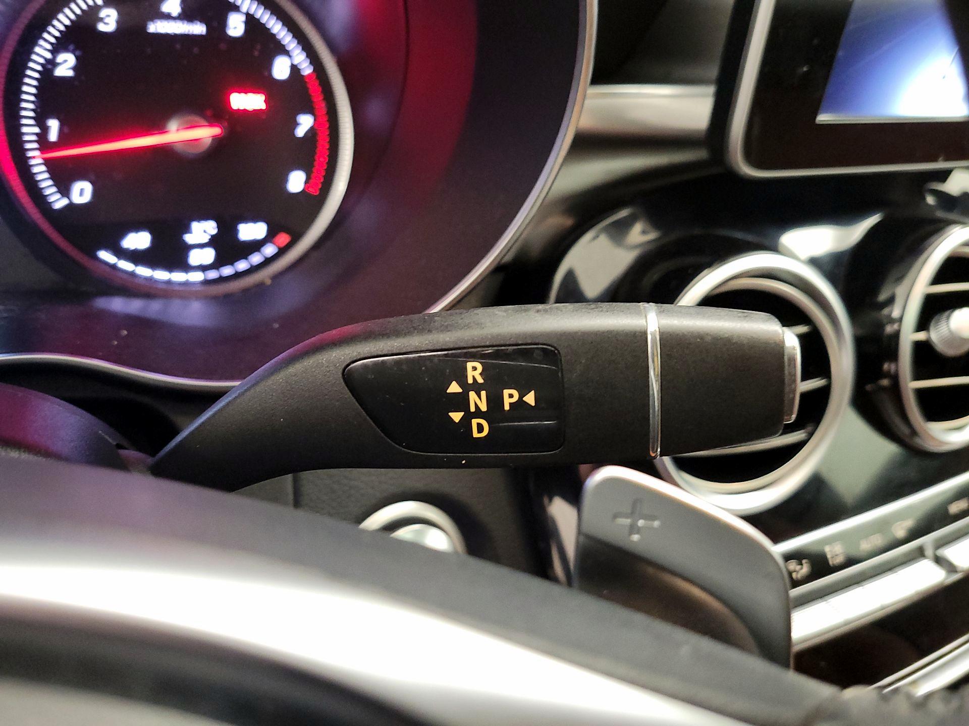 Thumbnail: 2017 Mercedes-Benz C-Class - 16