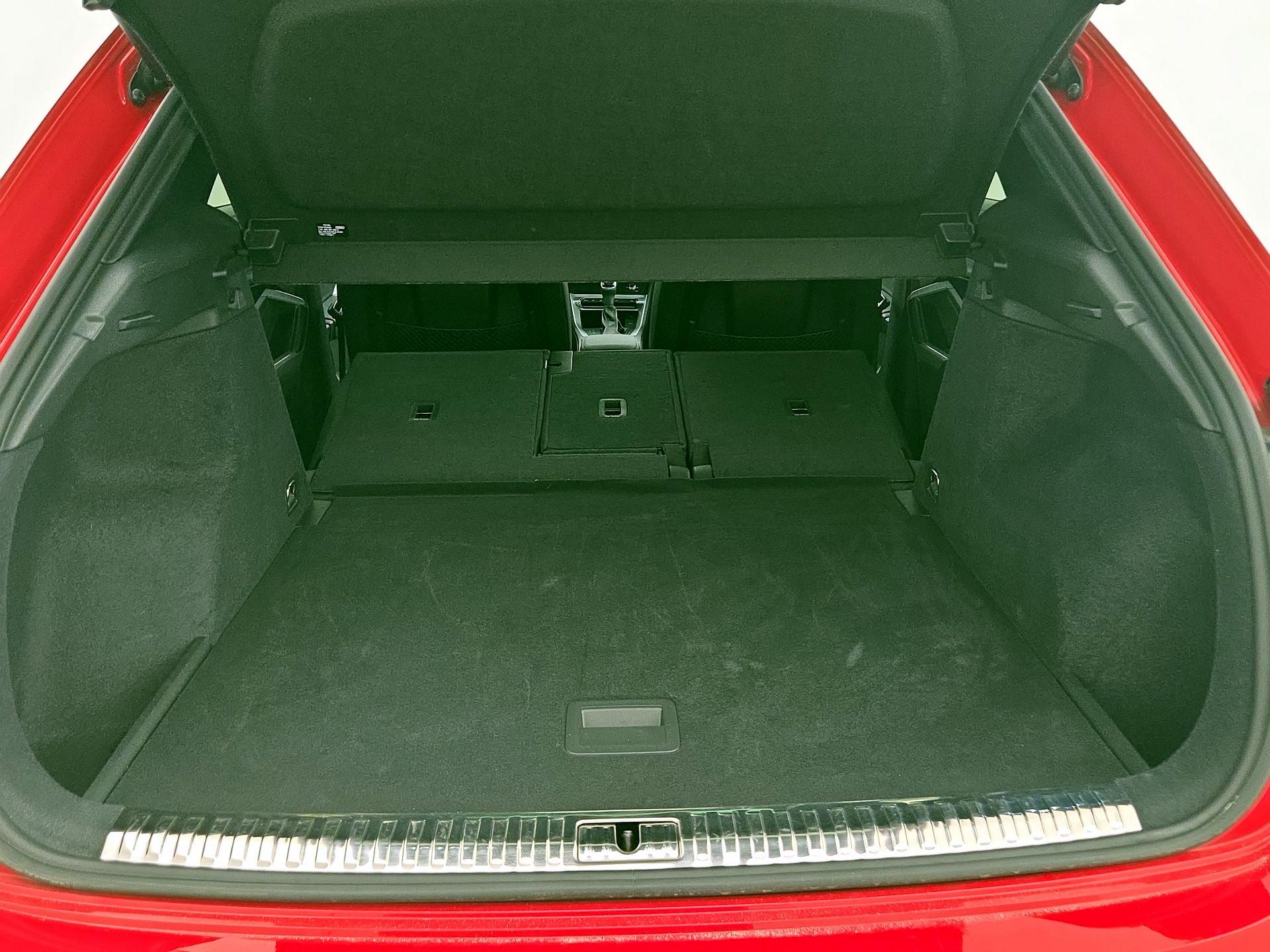 Thumbnail: 2025 Audi Q3 - 20