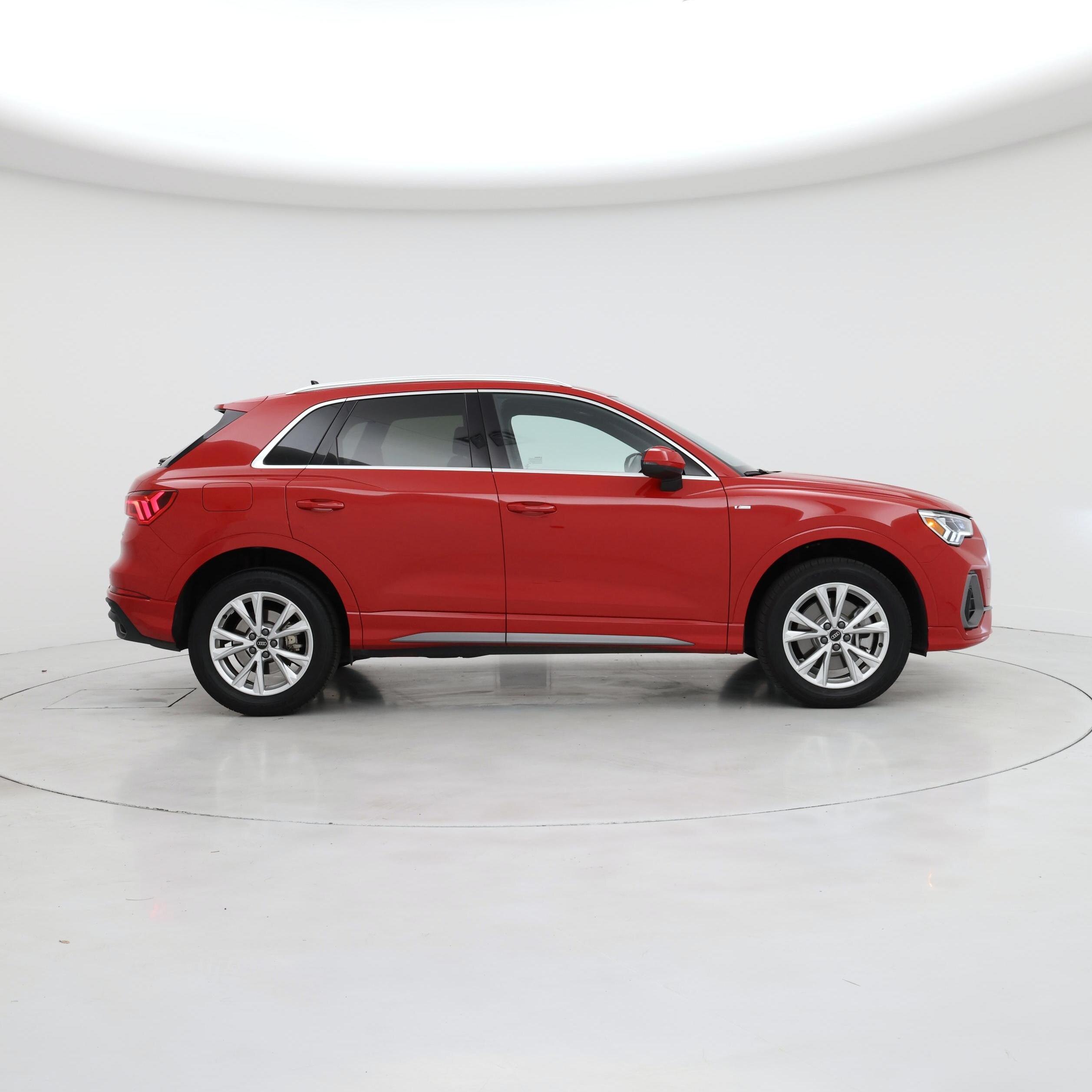 Thumbnail: 2025 Audi Q3 - 7