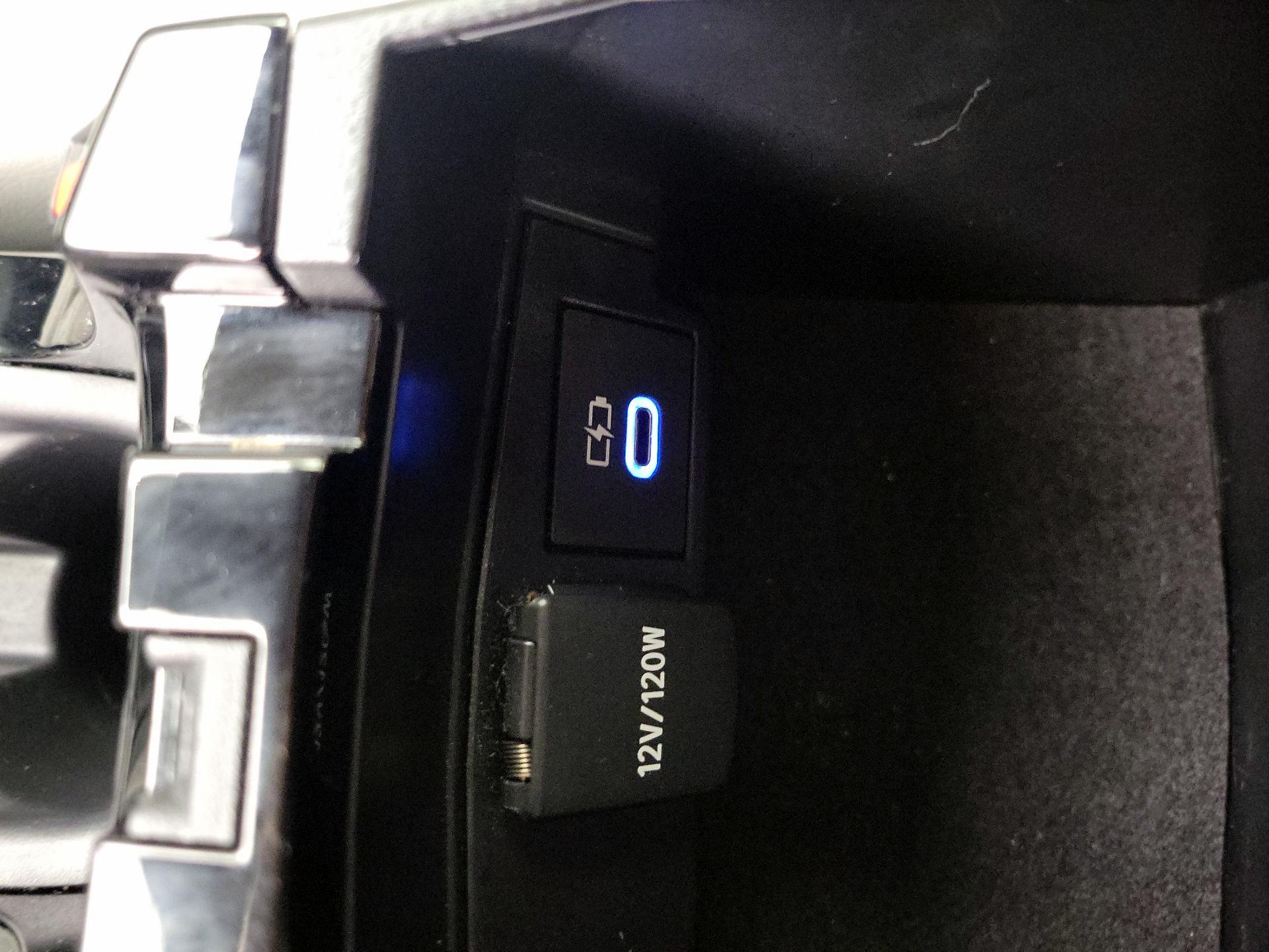 Thumbnail: 2022 Toyota Corolla - 18