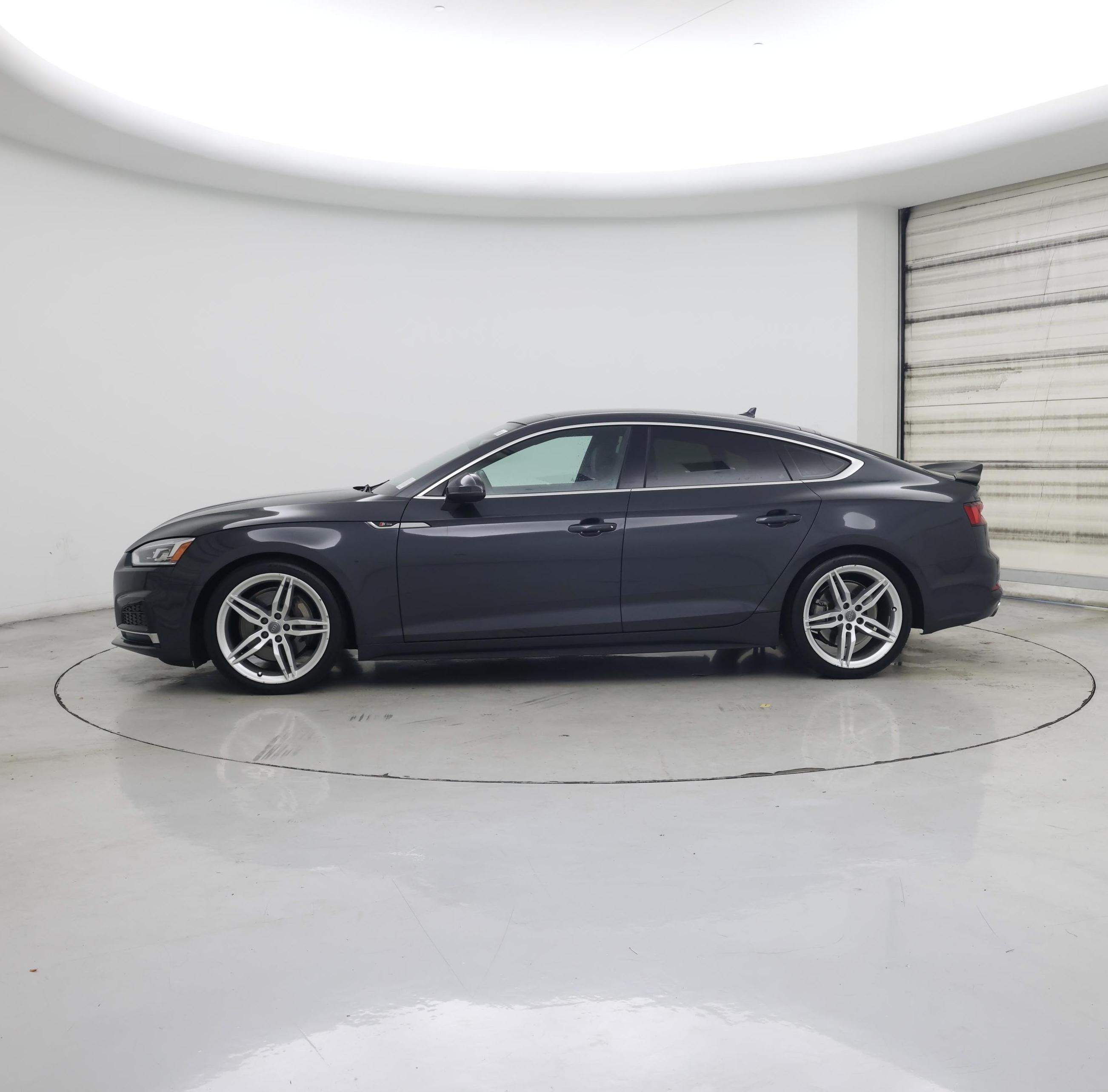 Thumbnail: 2019 Audi A5 - 3