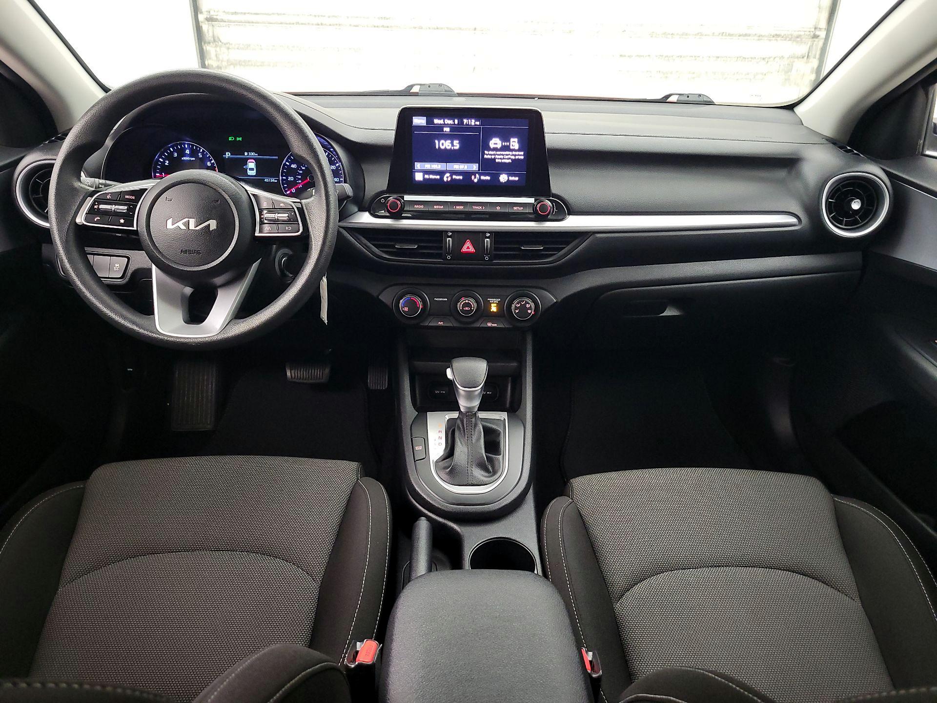 Thumbnail: 2023 Kia Forte - 9