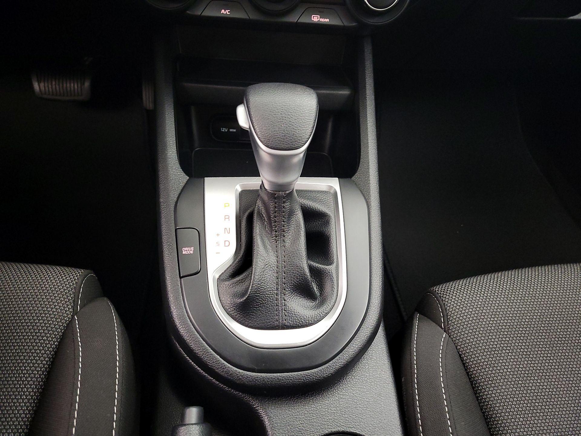 Thumbnail: 2023 Kia Forte - 17