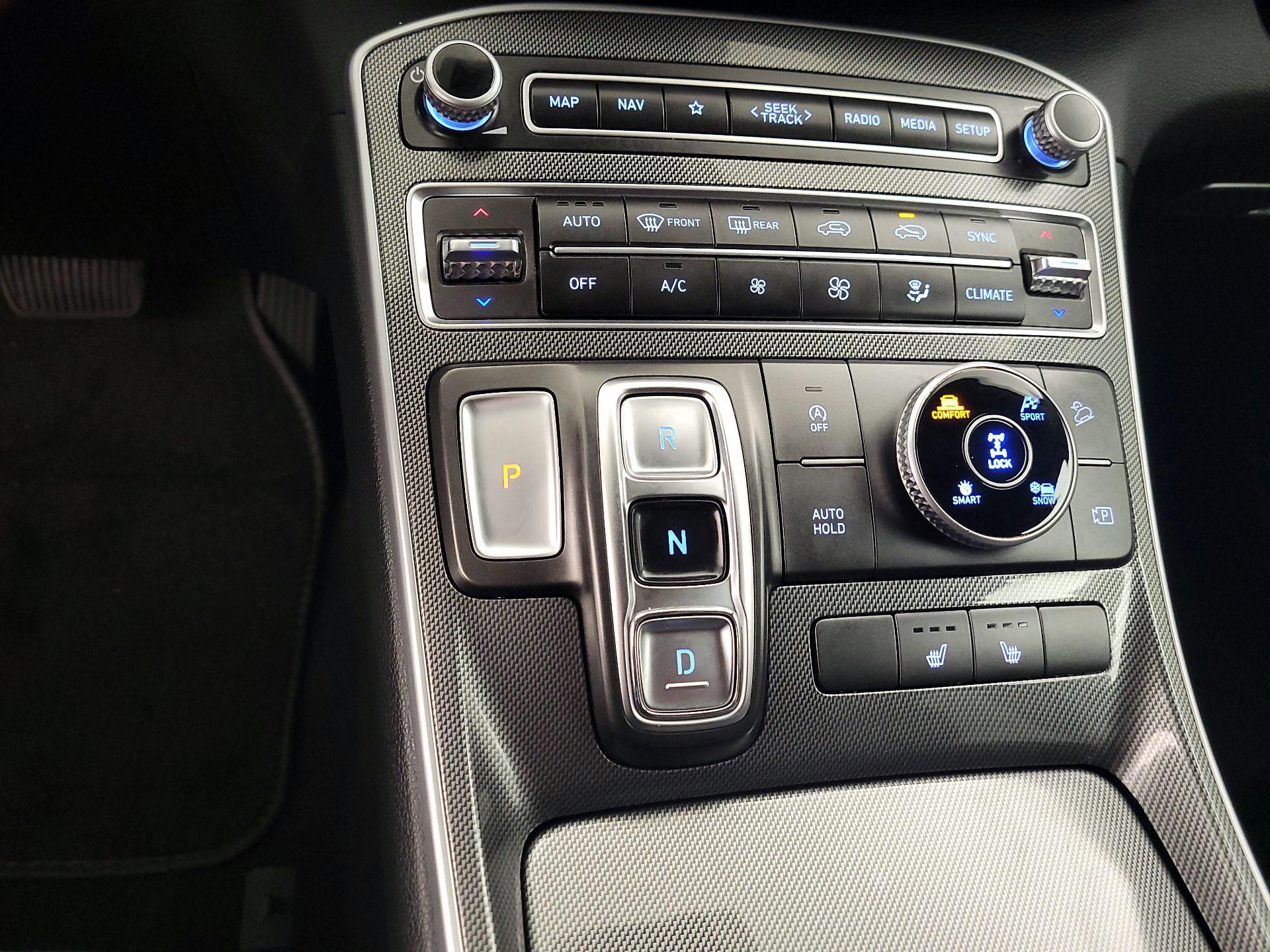 Thumbnail: 2023 Hyundai Santa Fe - 16