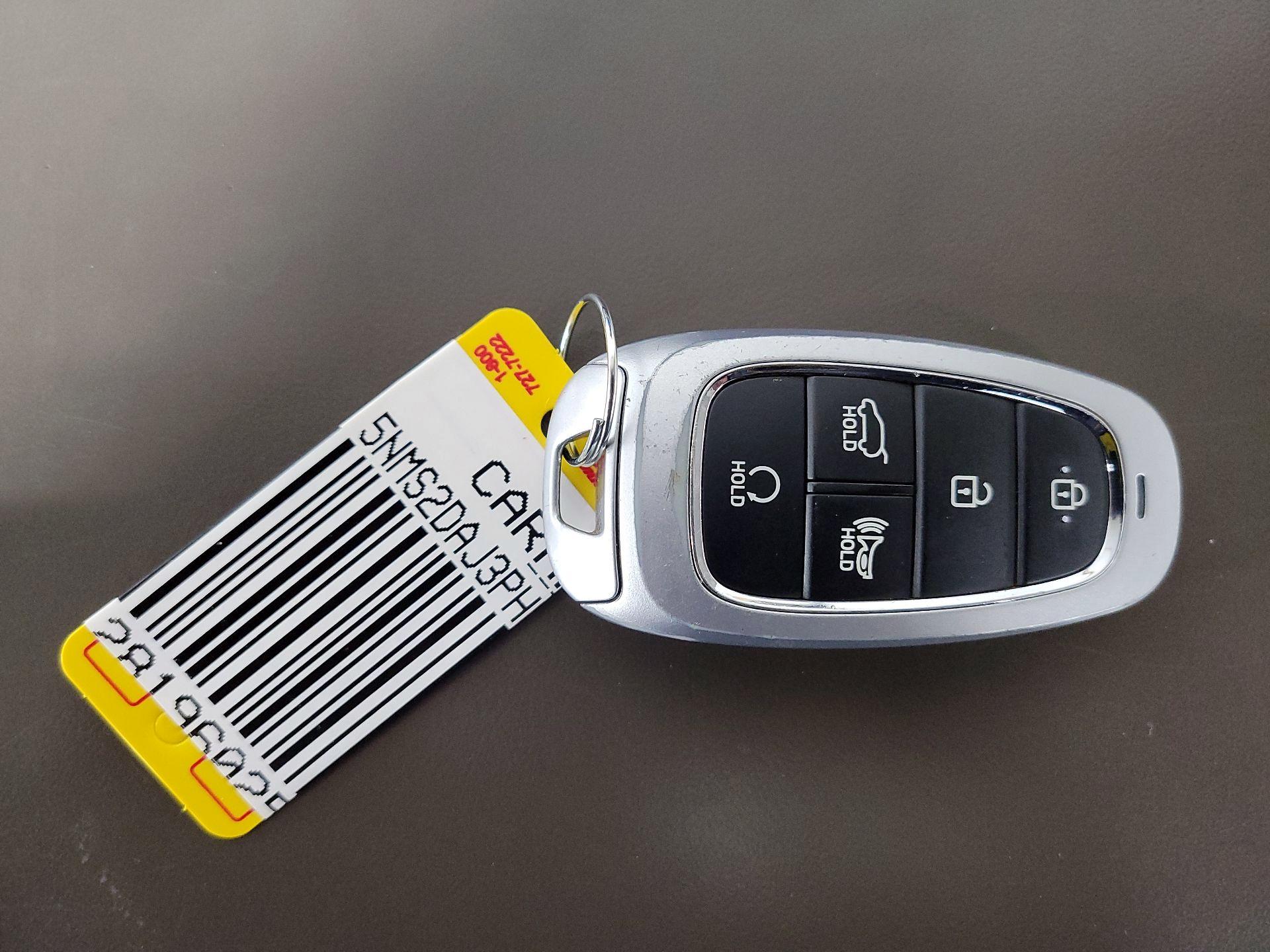 Thumbnail: 2023 Hyundai Santa Fe - 19