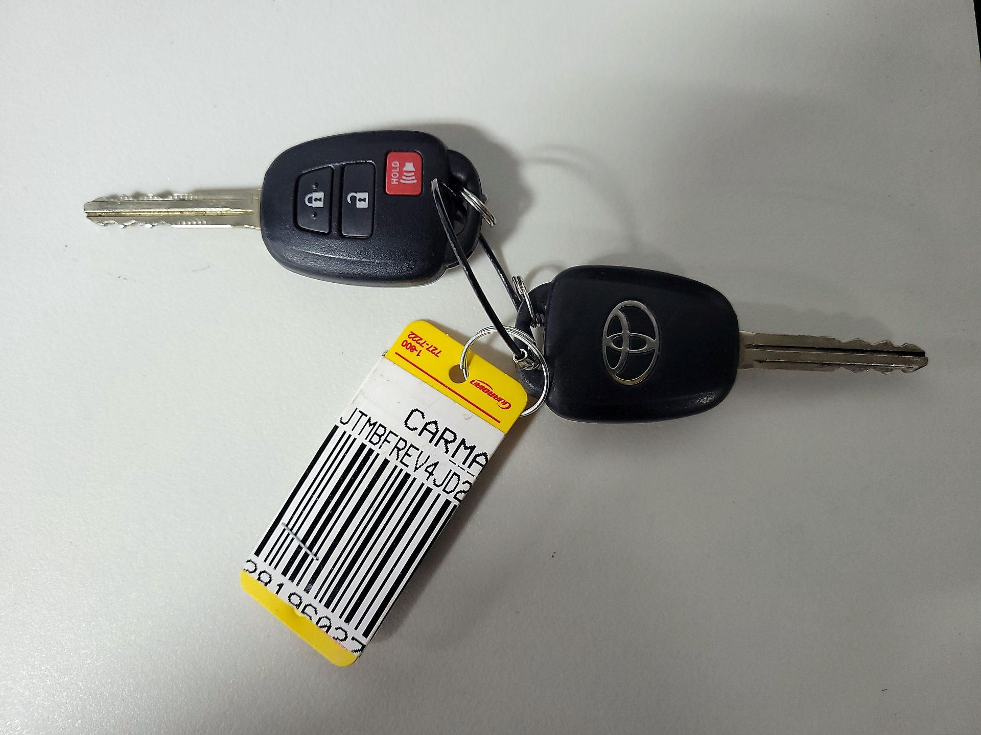 Thumbnail: 2018 Toyota RAV4 - 20