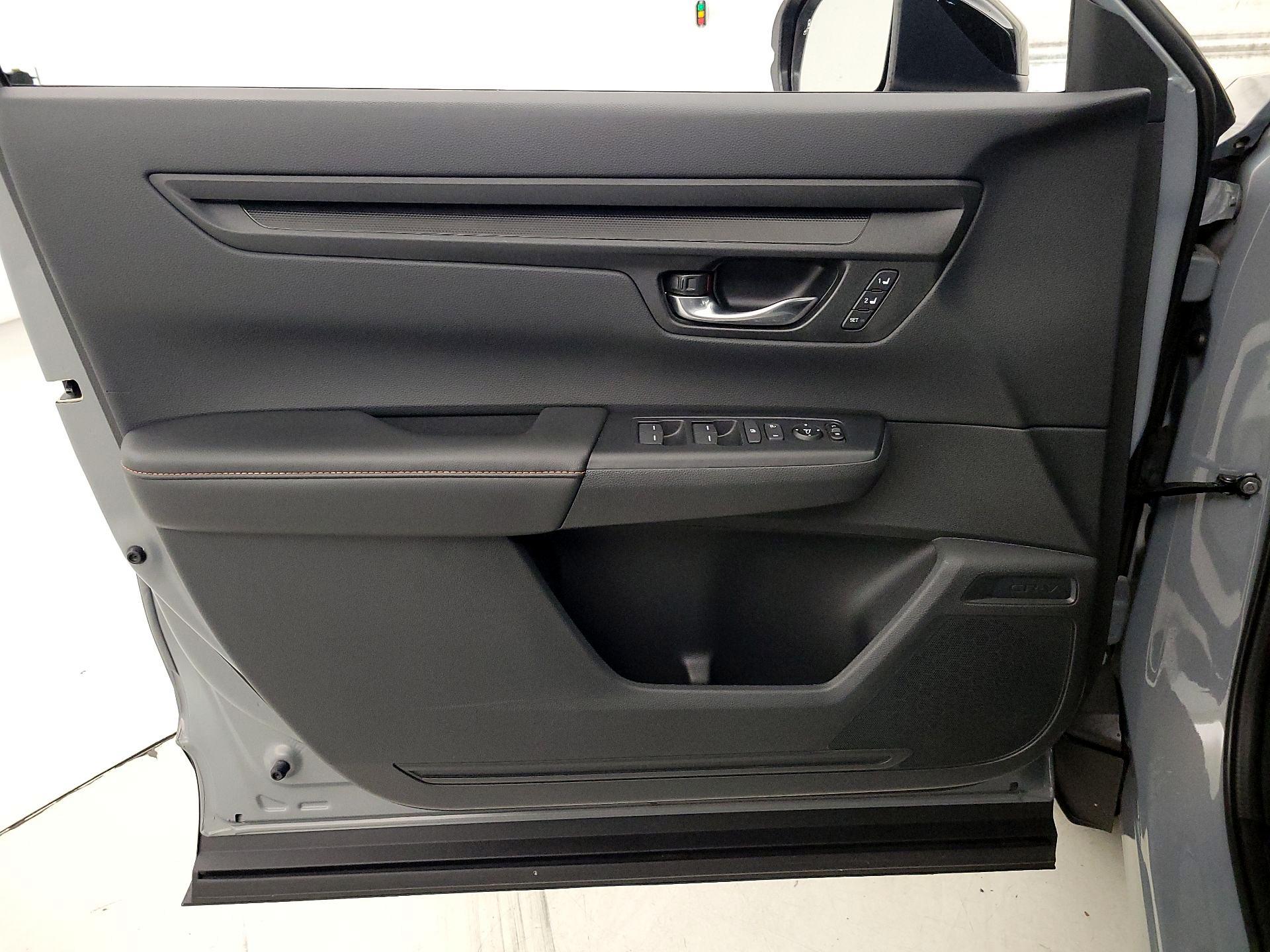 Thumbnail: 2025 Honda CR-V - 12