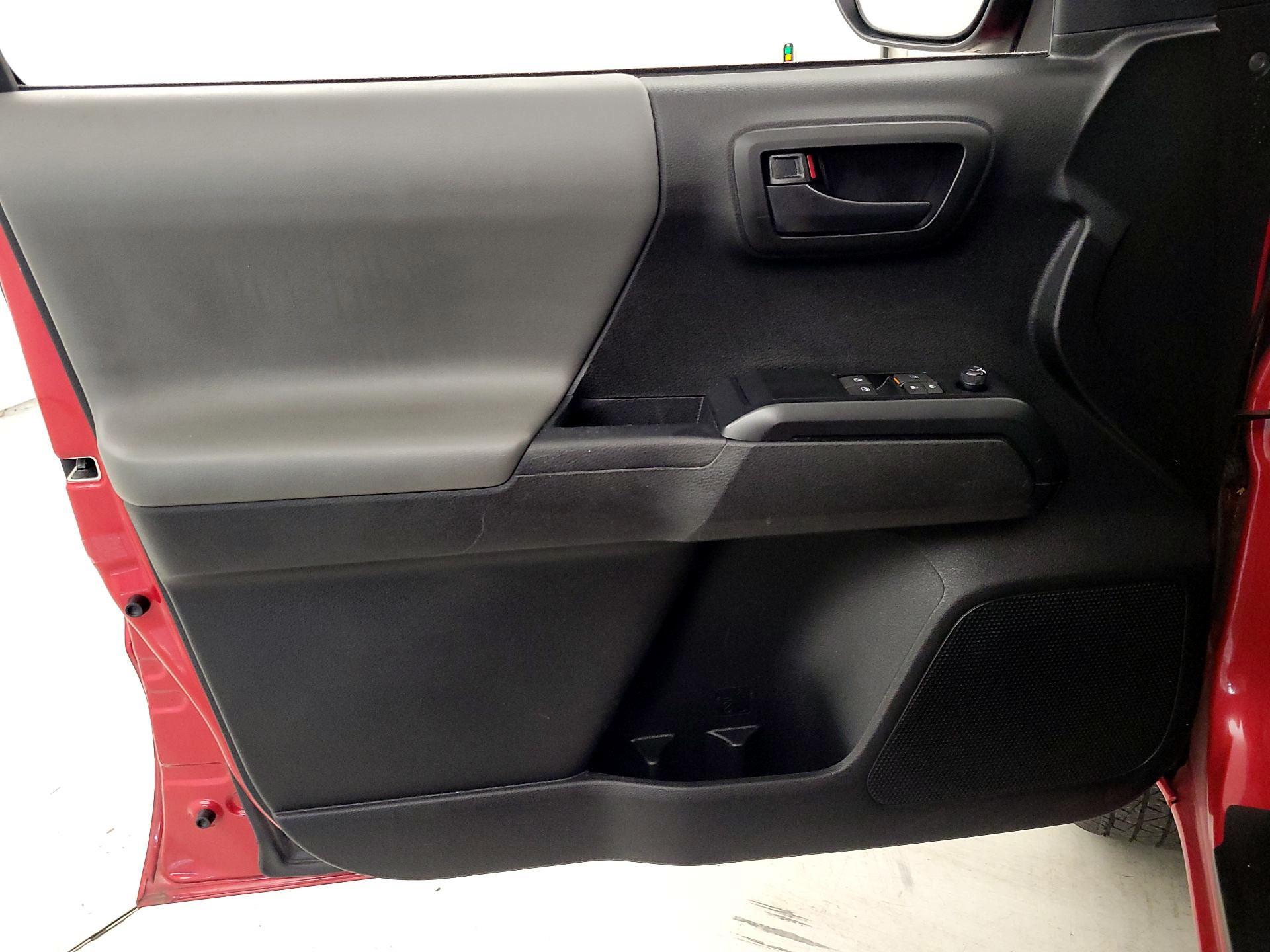 Thumbnail: 2023 Toyota Tacoma - 12