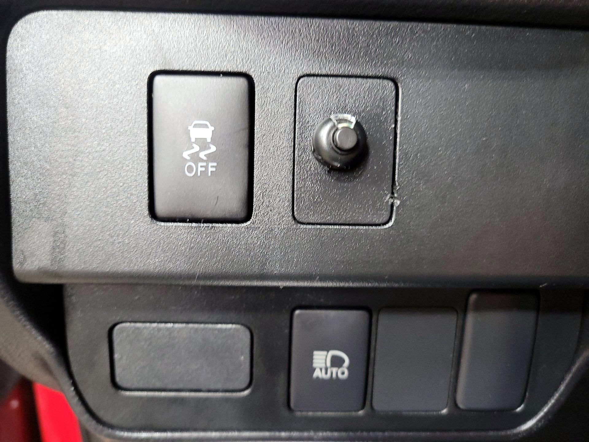 Thumbnail: 2023 Toyota Tacoma - 13