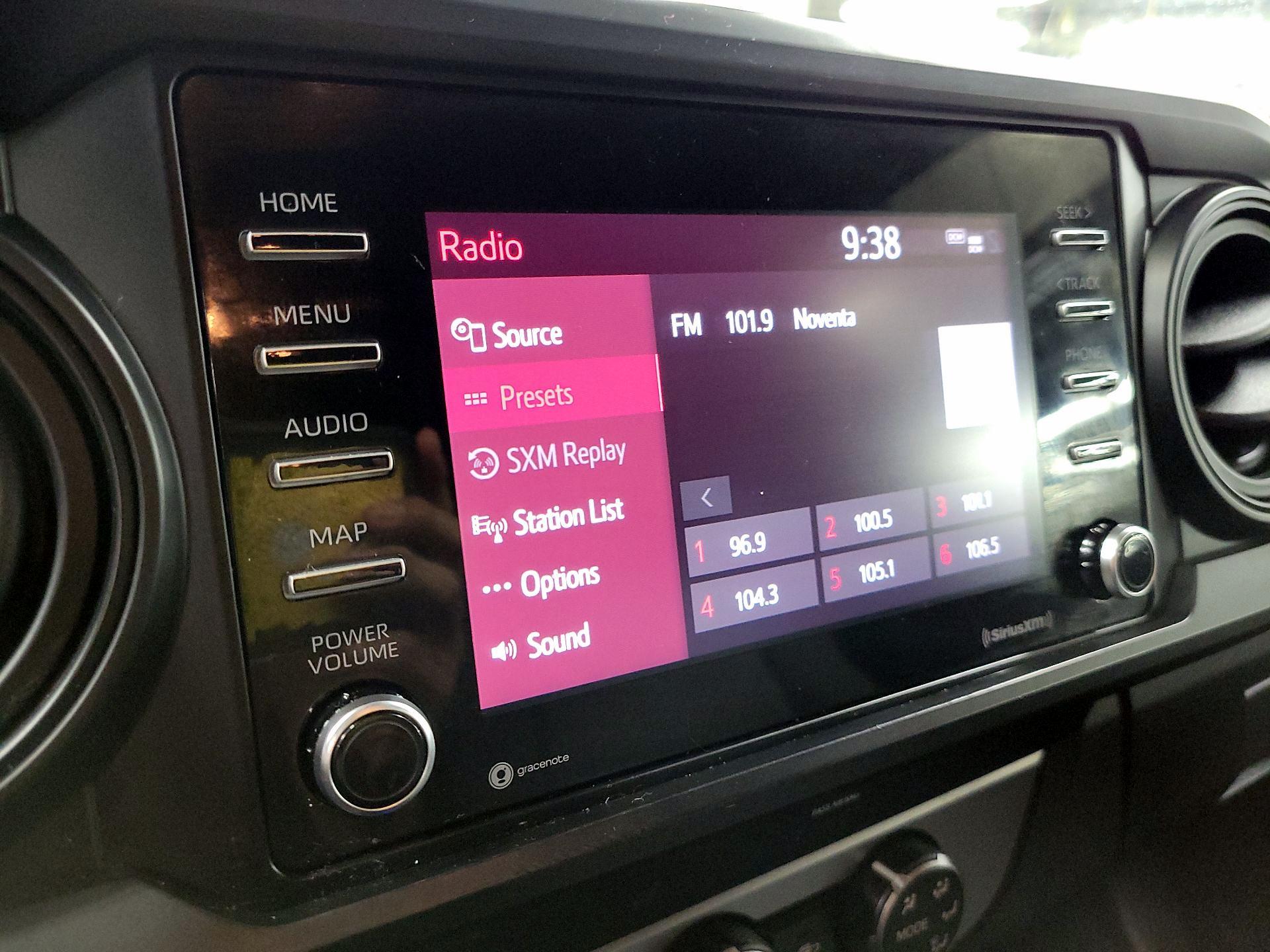 Thumbnail: 2023 Toyota Tacoma - 15