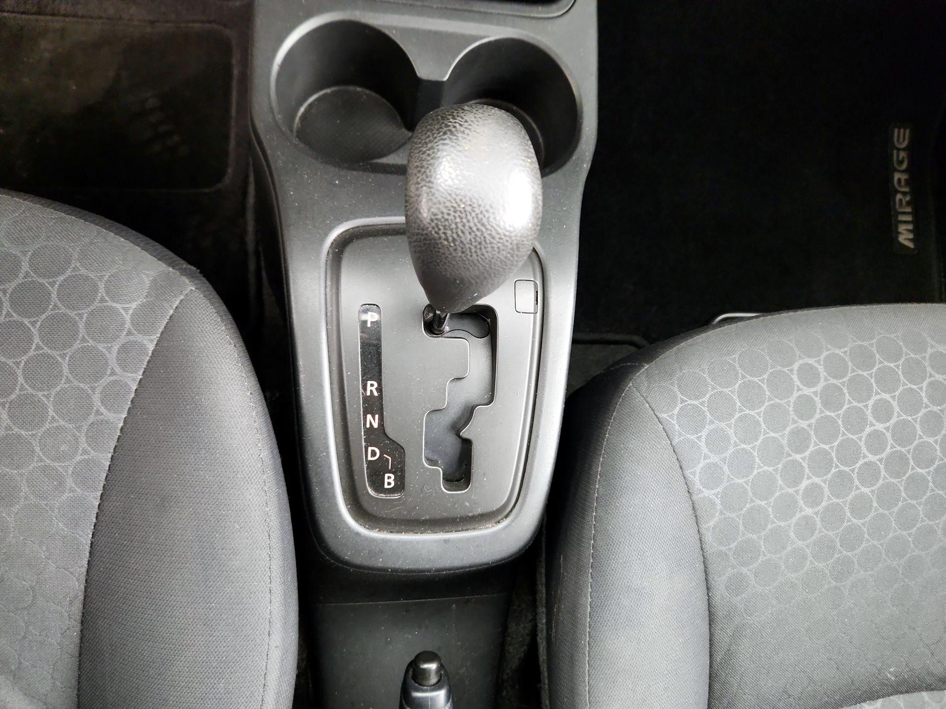 Thumbnail: 2015 Mitsubishi Mirage - 16