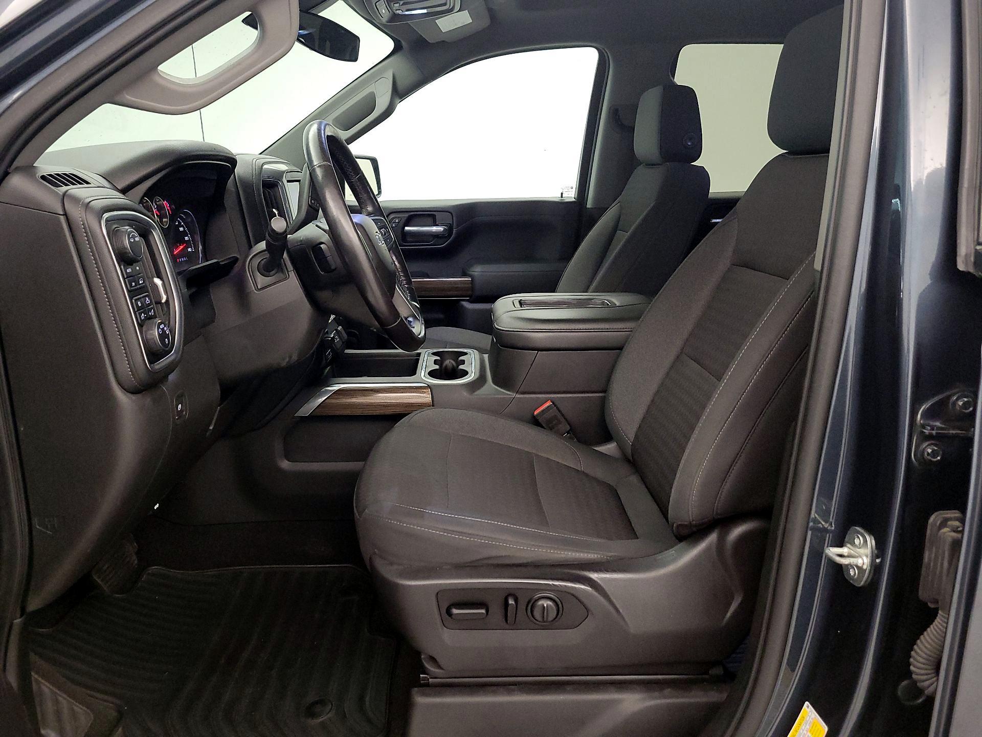 Thumbnail: 2020 Chevrolet Silverado 1500 - 11