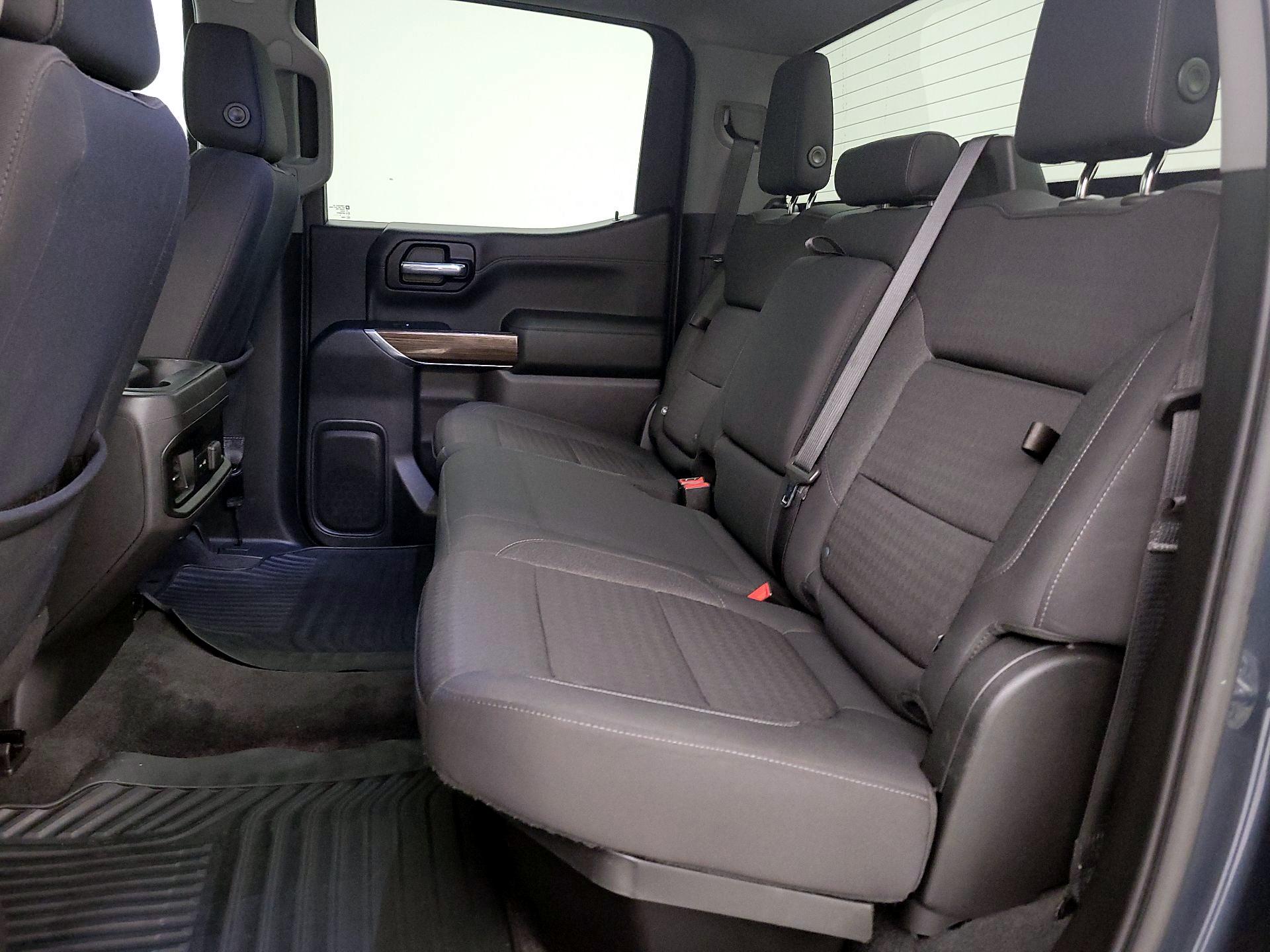 Thumbnail: 2020 Chevrolet Silverado 1500 - 18