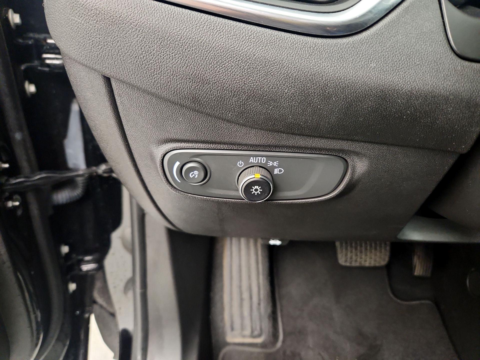 Thumbnail: 2024 Chevrolet Equinox - 13