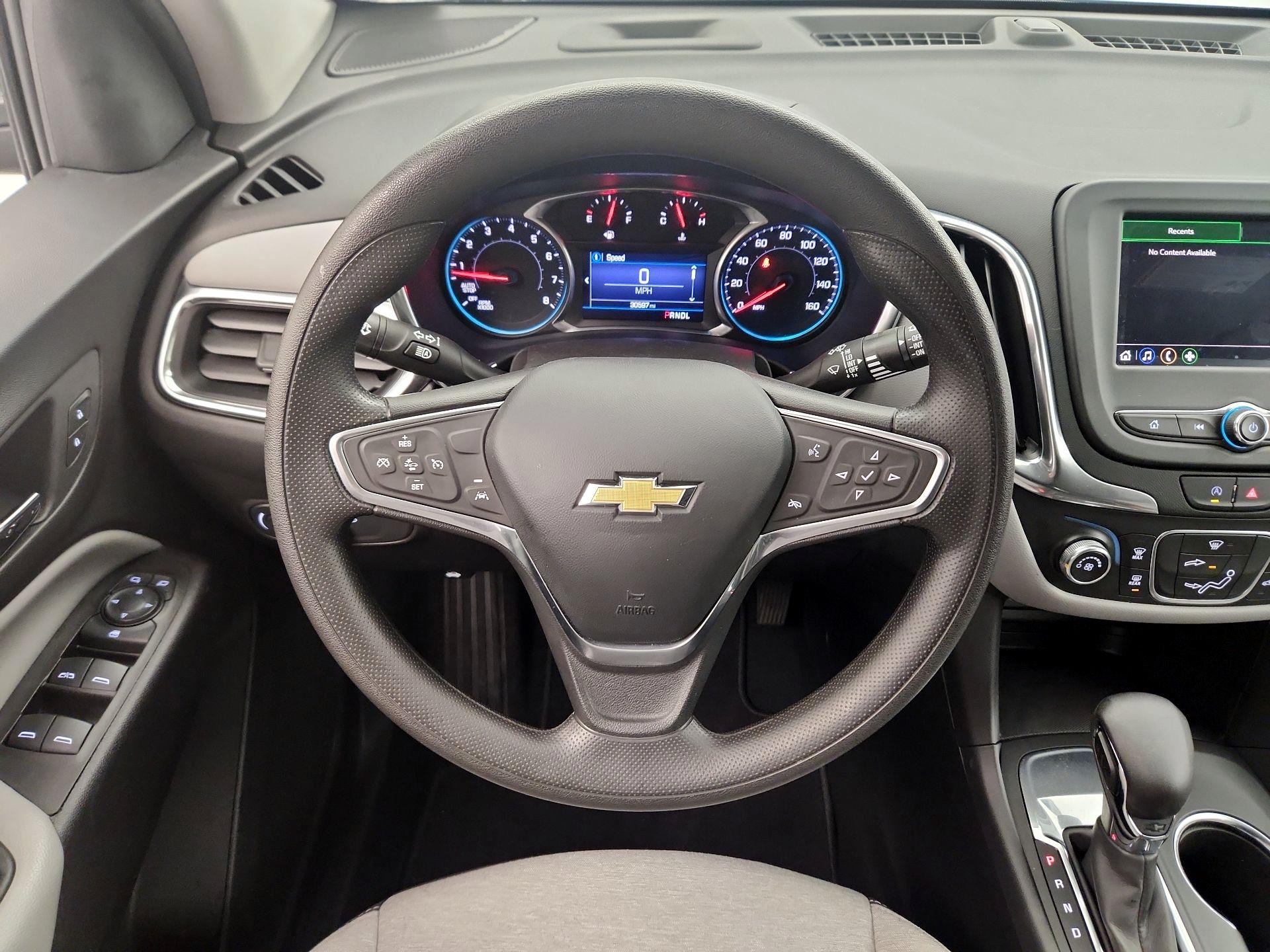 Thumbnail: 2022 Chevrolet Equinox - 10