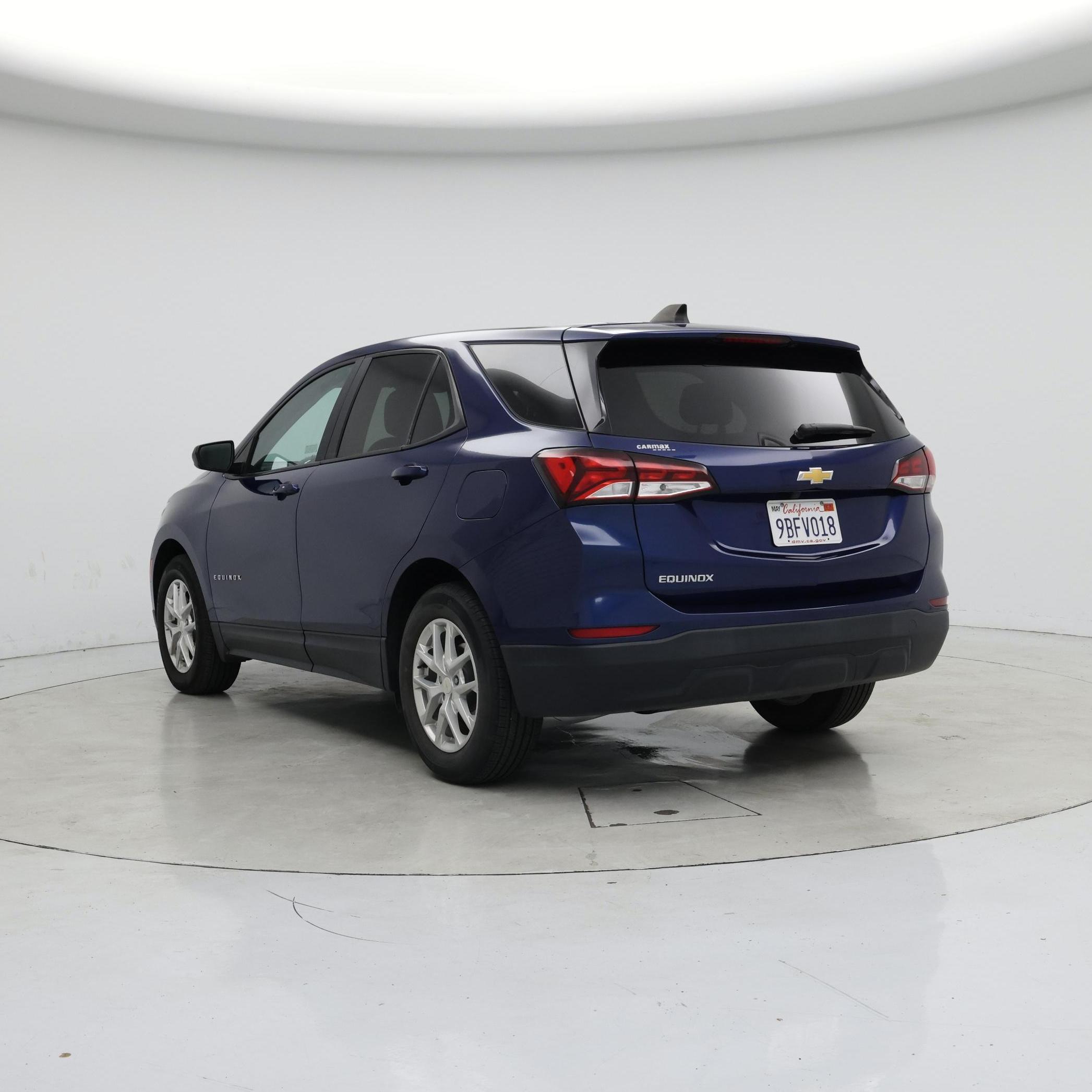 Thumbnail: 2022 Chevrolet Equinox - 2