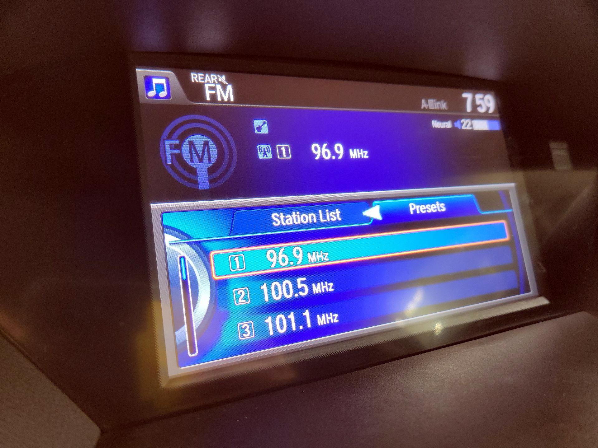 Thumbnail: 2017 Acura MDX - 15