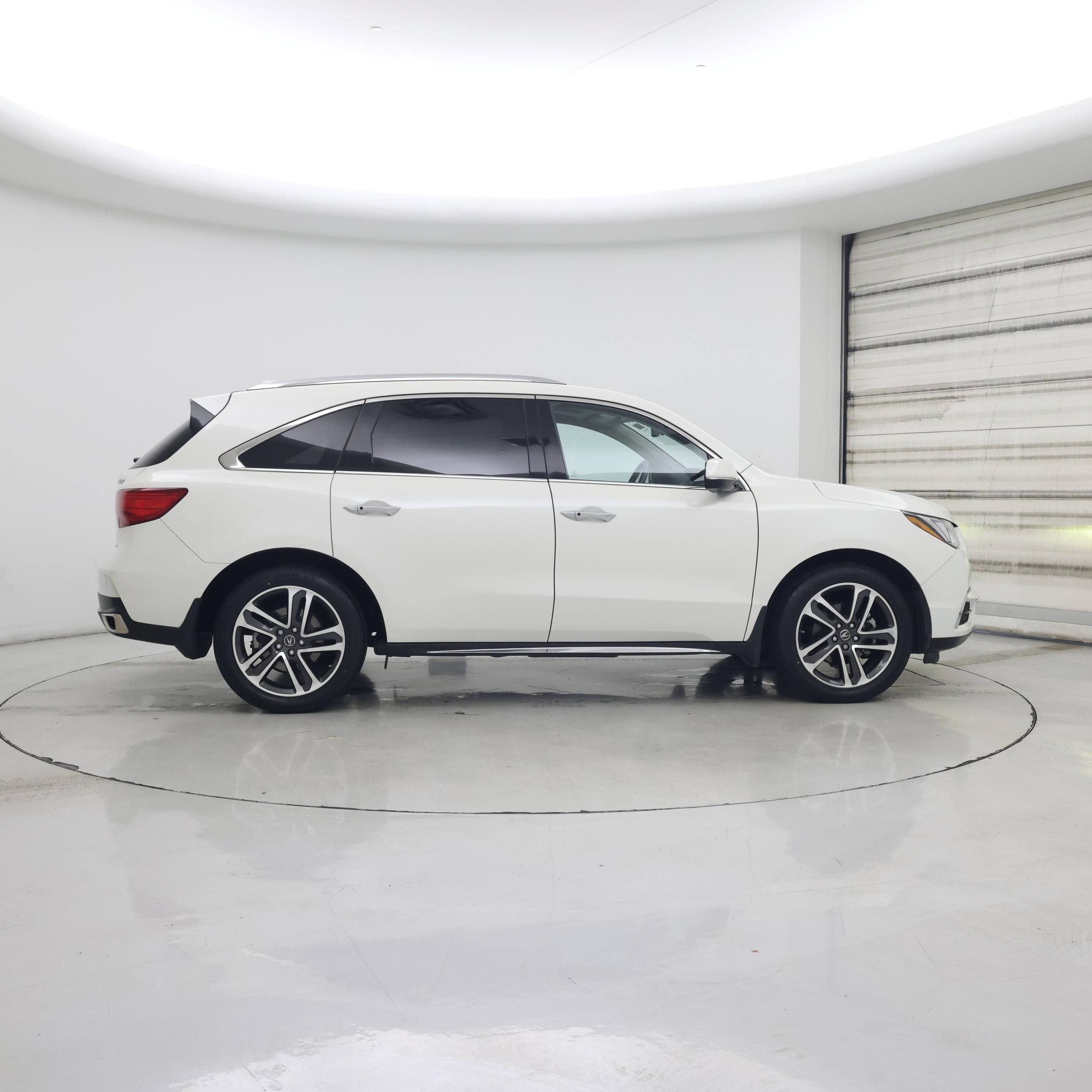 Thumbnail: 2017 Acura MDX - 7