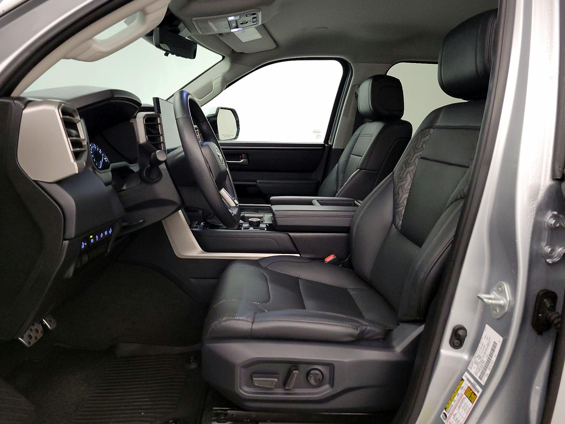 Thumbnail: 2023 Toyota Tundra - 11