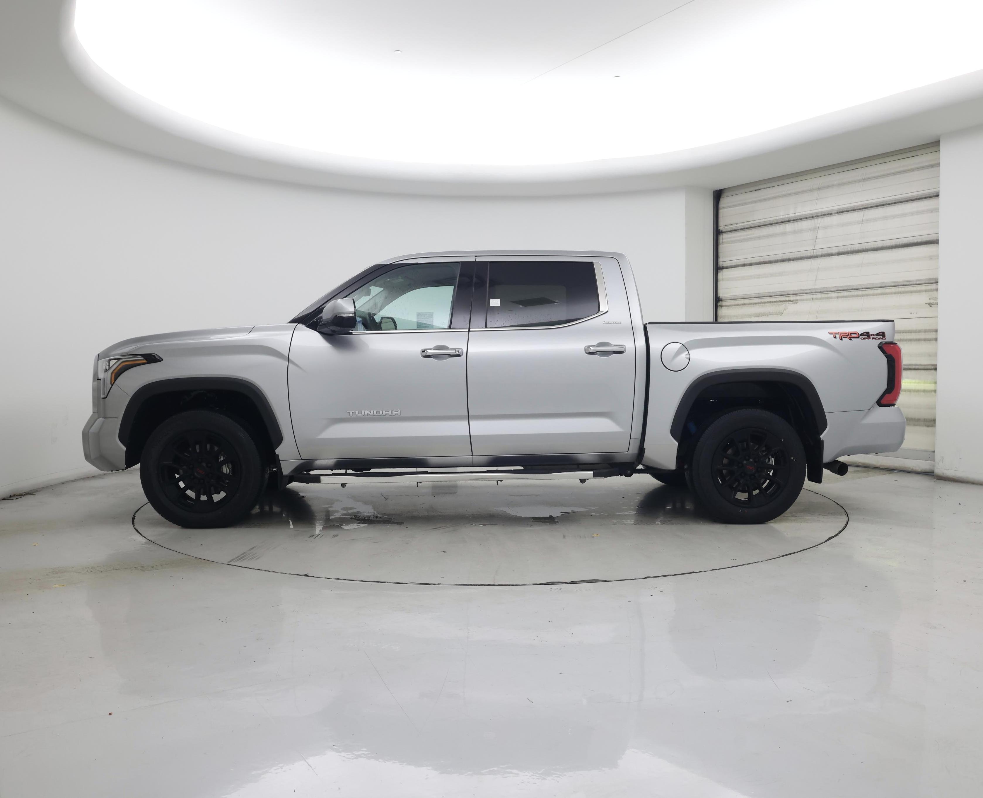 Thumbnail: 2023 Toyota Tundra - 3