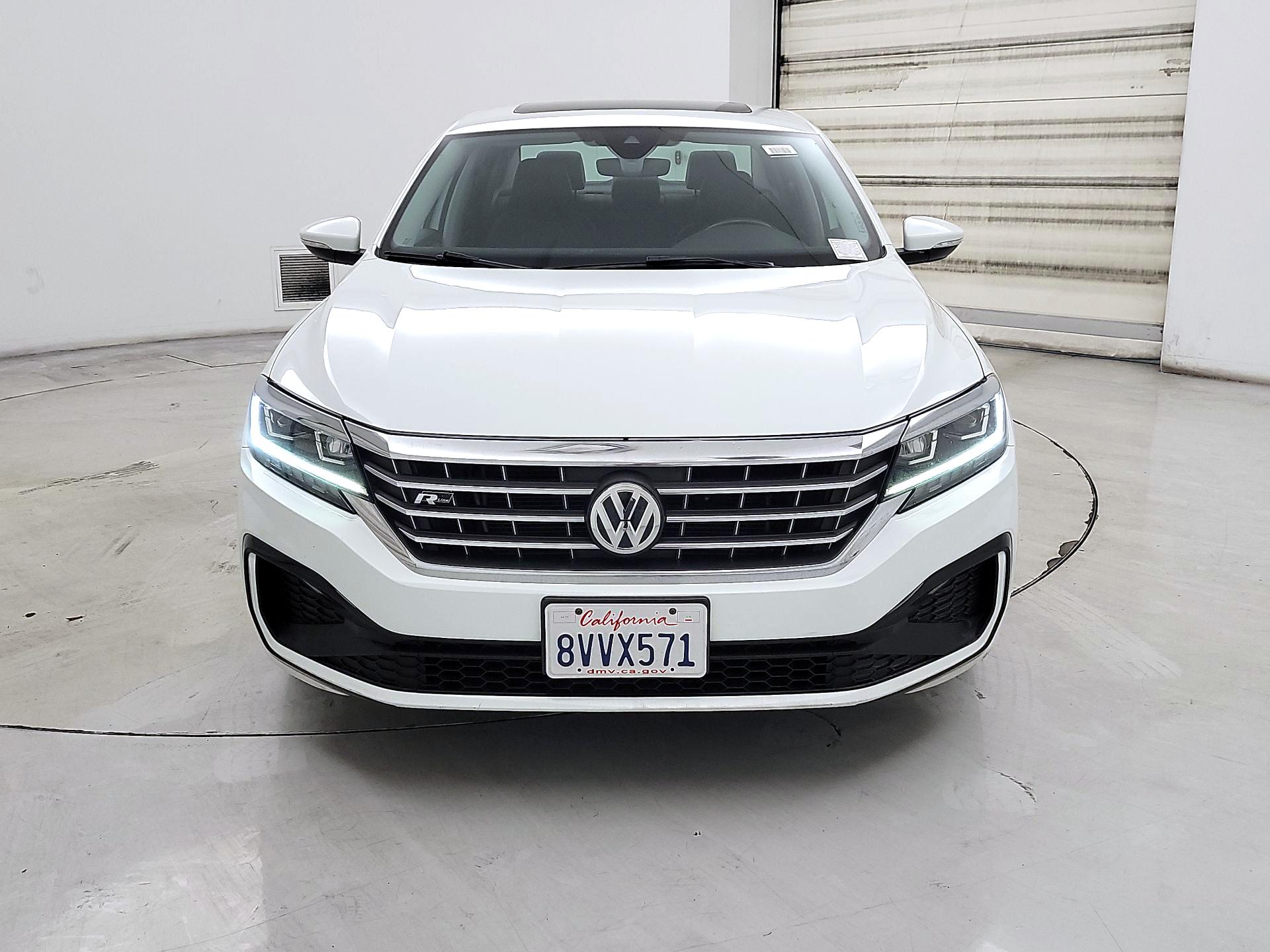 Thumbnail: 2020 Volkswagen Passat - 2