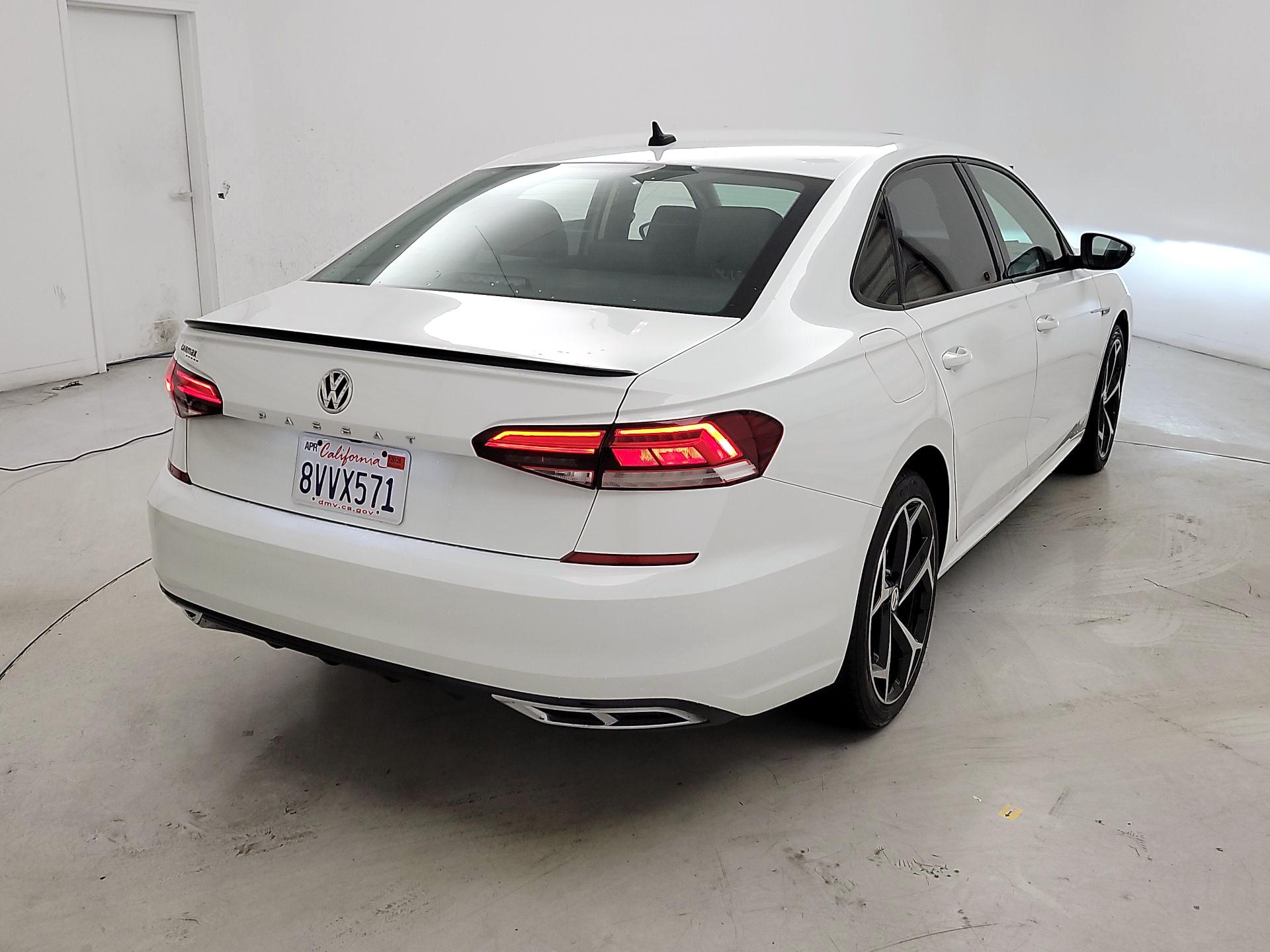 Thumbnail: 2020 Volkswagen Passat - 5