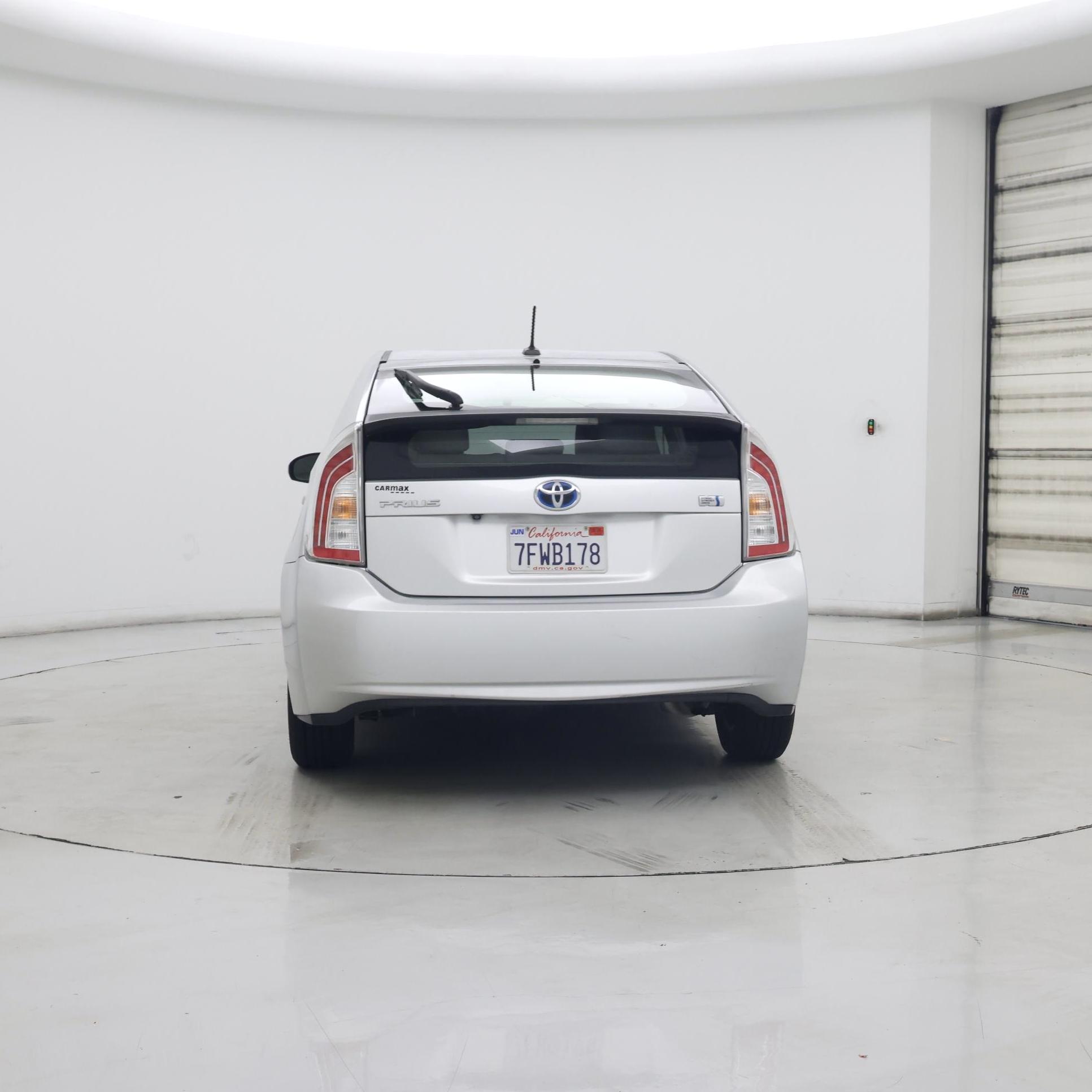 Thumbnail: 2014 Toyota Prius - 6
