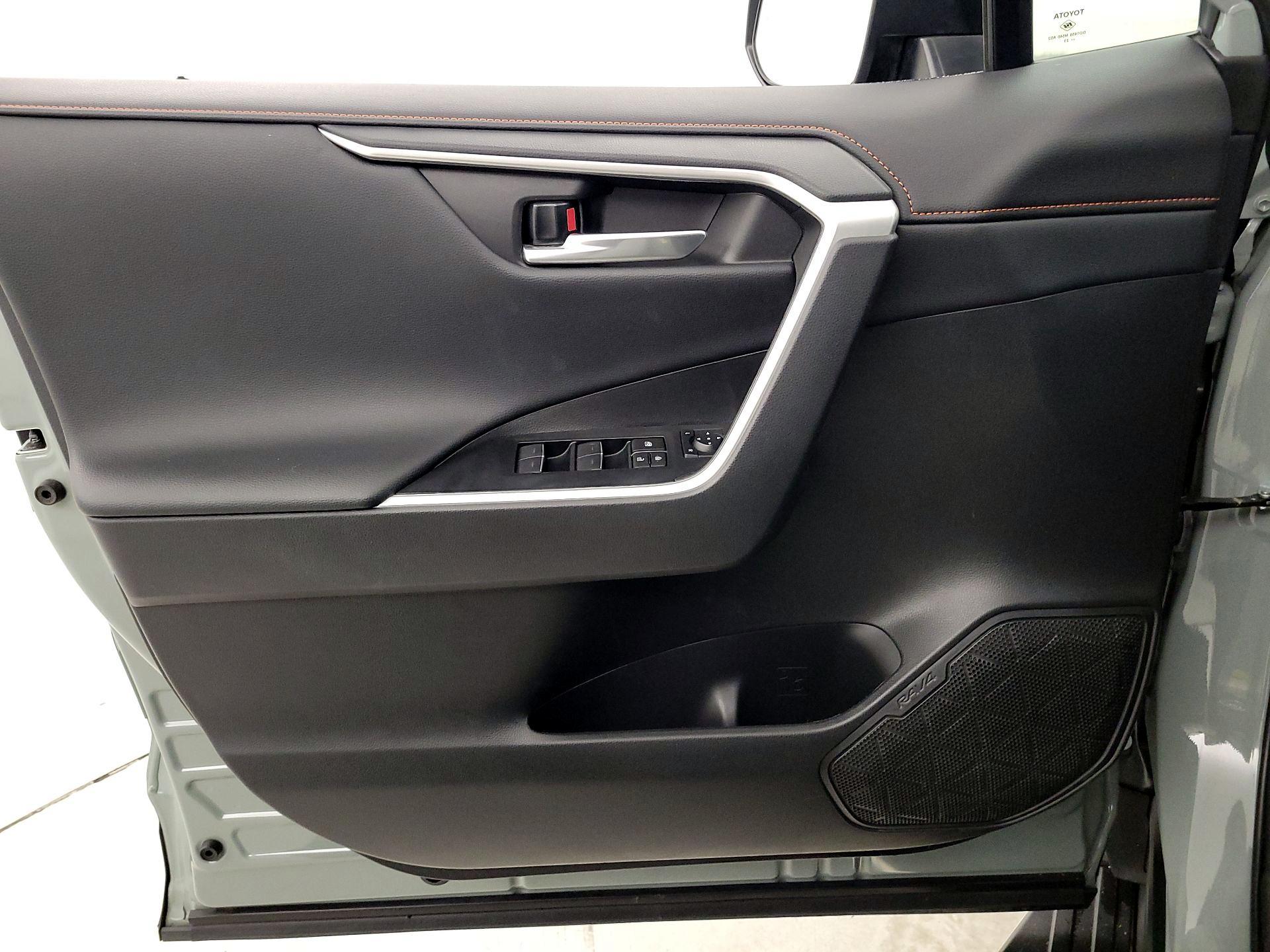 Thumbnail: 2023 Toyota RAV4 - 12