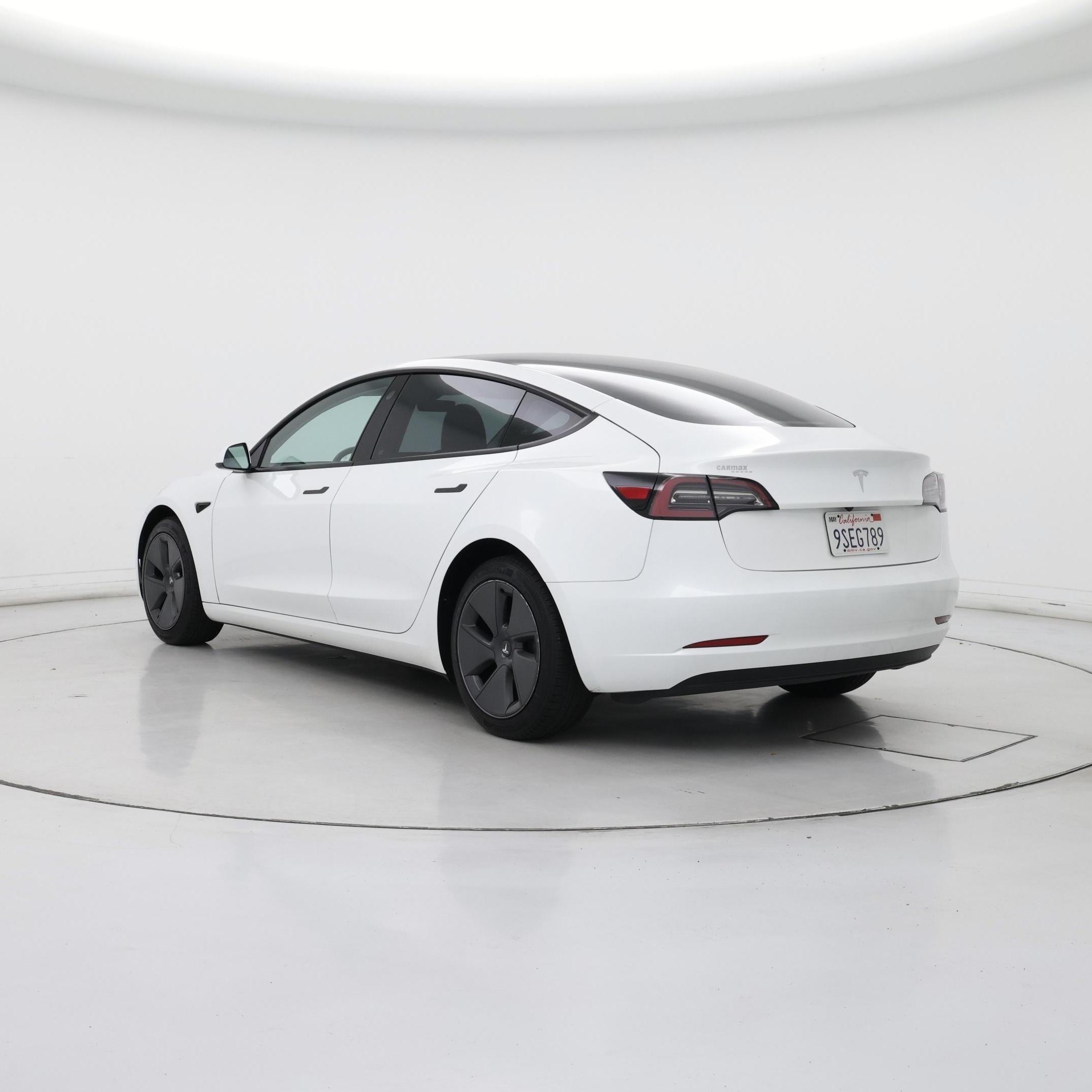 Thumbnail: 2023 Tesla Model 3 - 2