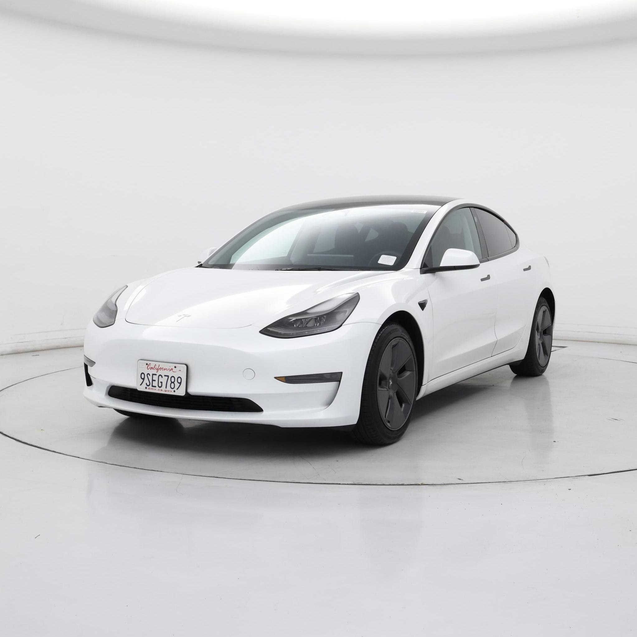 Thumbnail: 2023 Tesla Model 3 - 4