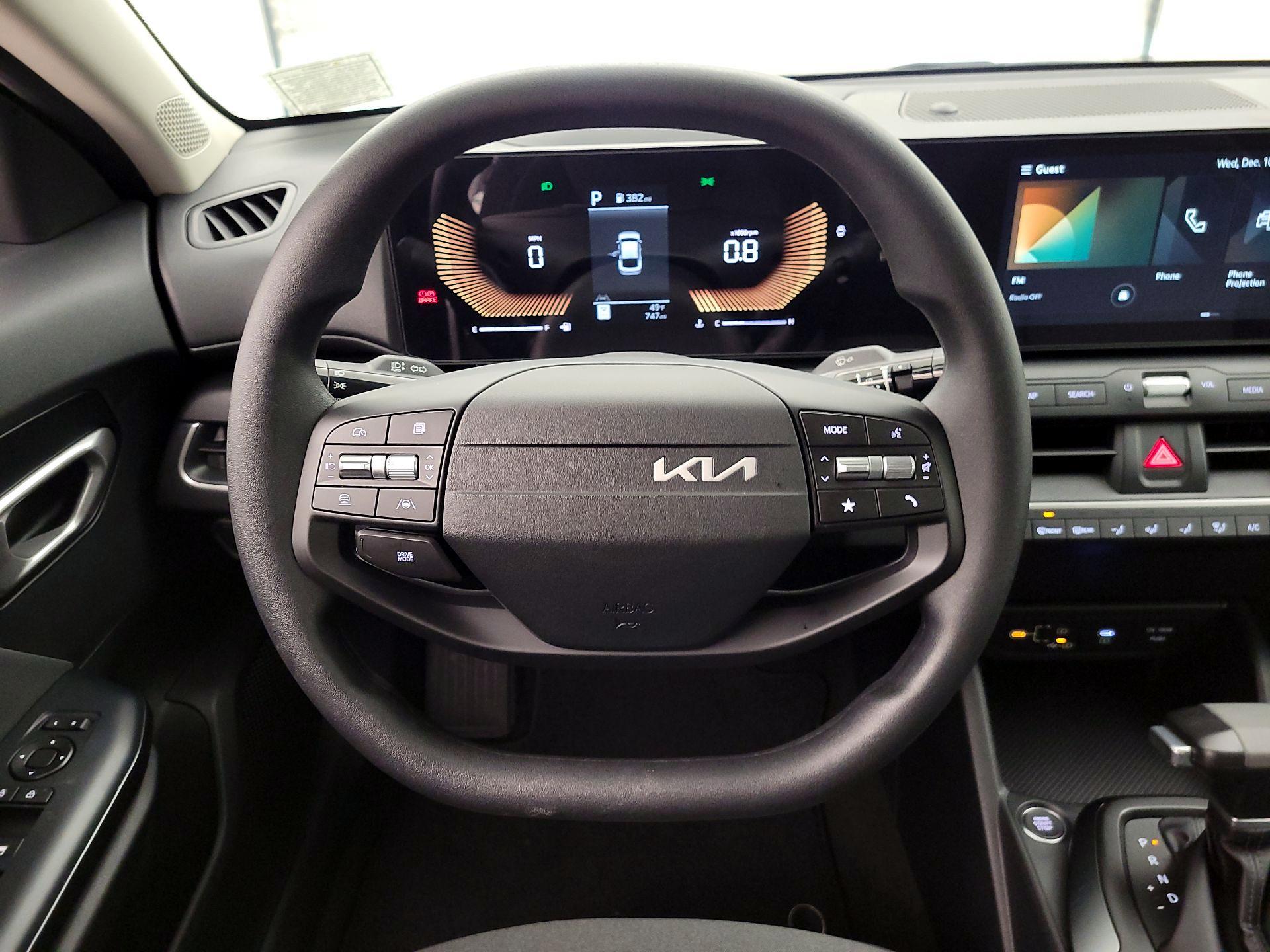 Thumbnail: 2025 Kia K4 - 10