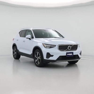 2024 Volvo XC40 B5 Core Bright Theme