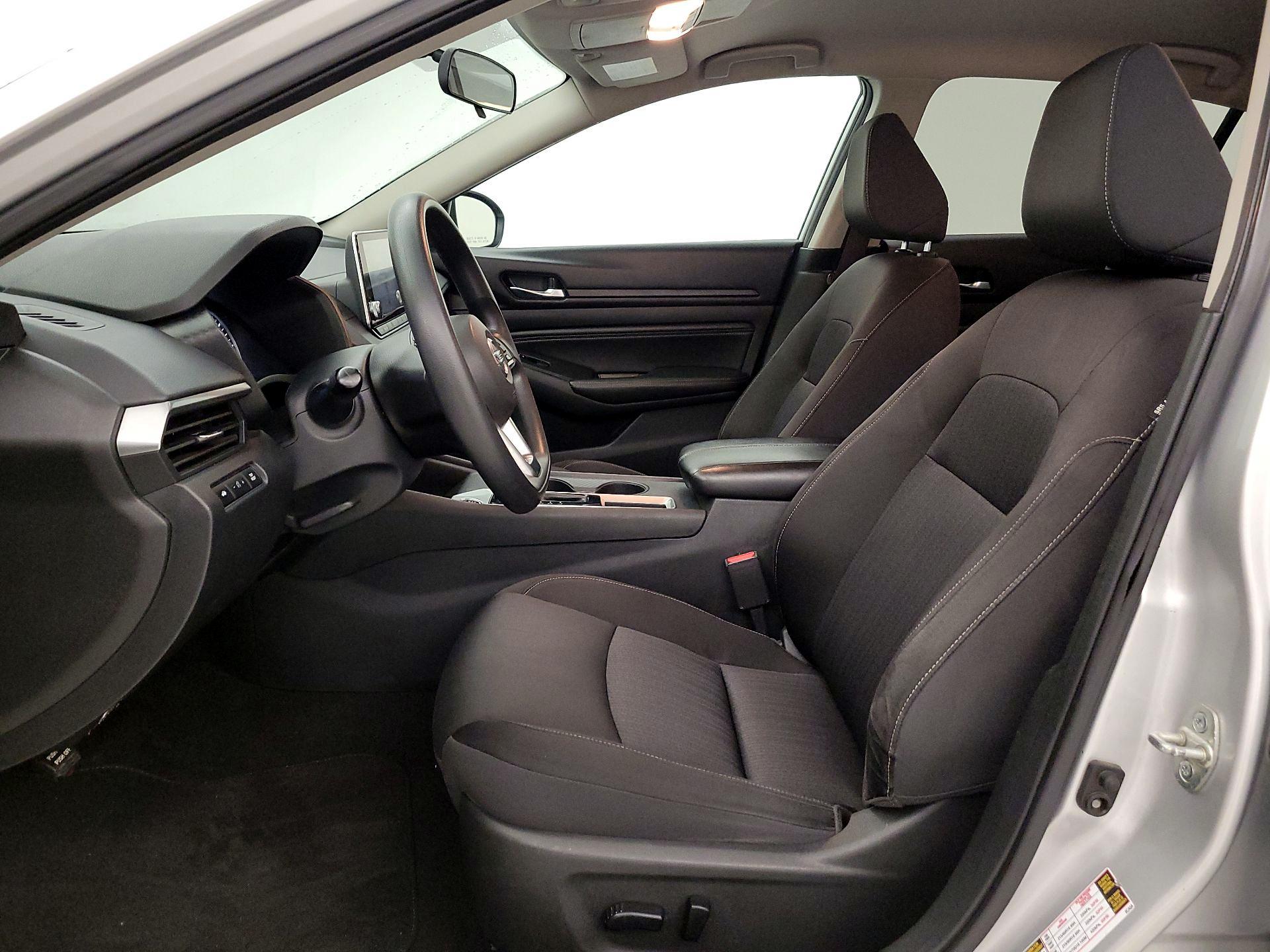 Thumbnail: 2019 Nissan Altima - 11