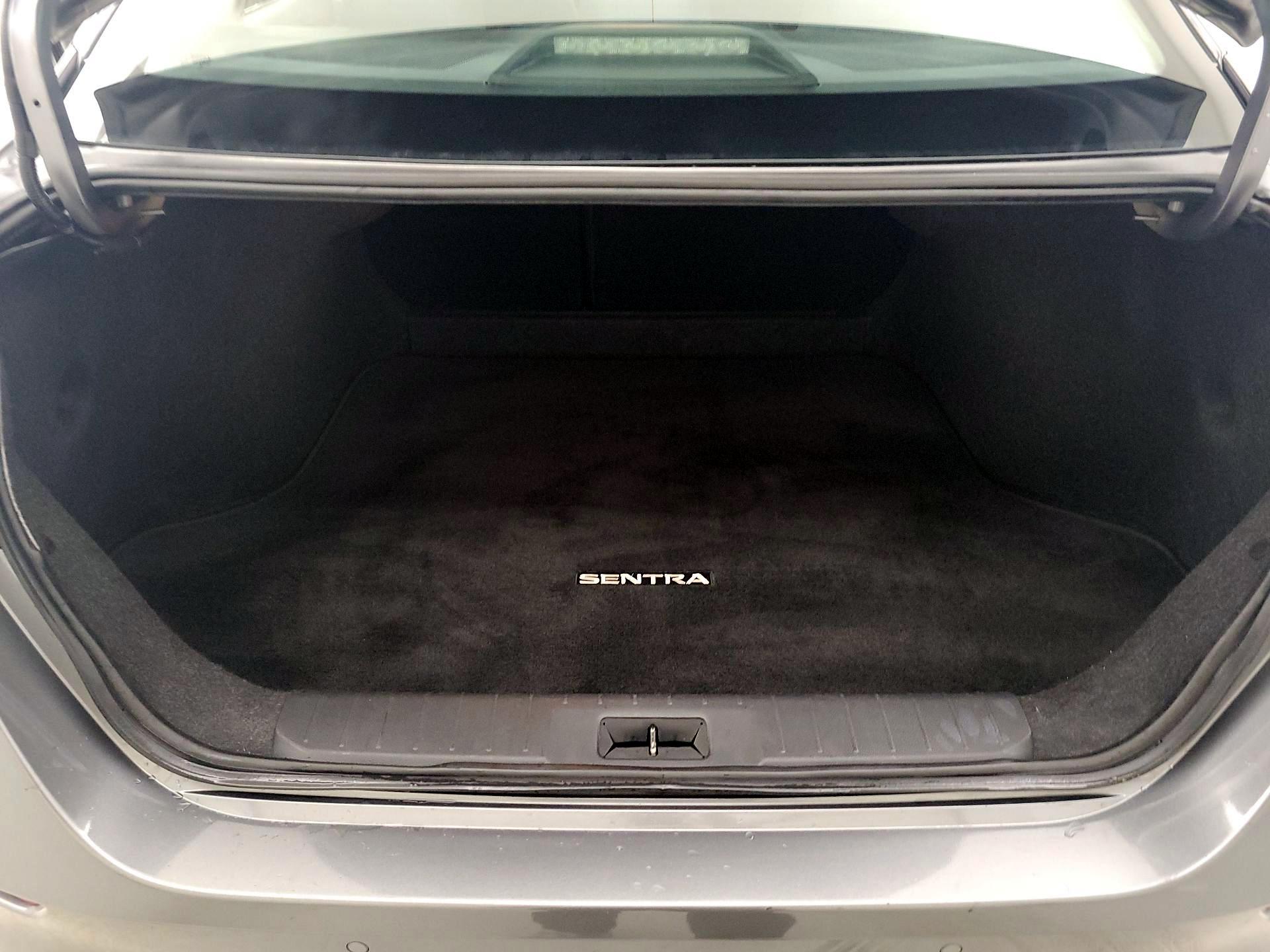 Thumbnail: 2024 Nissan Sentra - 19