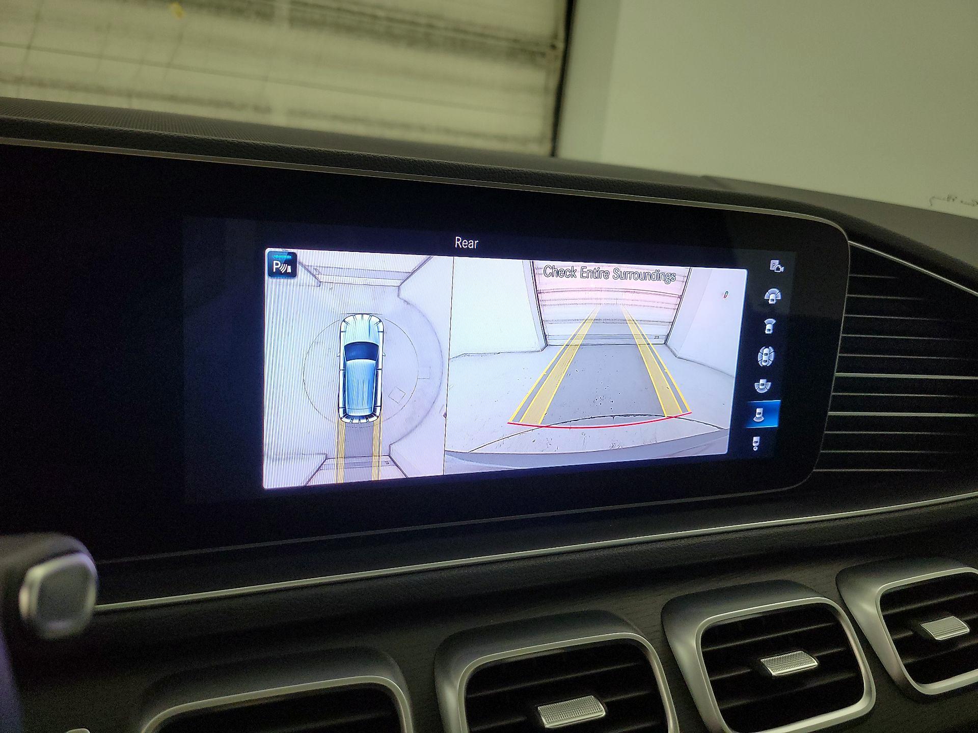 Thumbnail: 2023 Mercedes-Benz GLE - 15