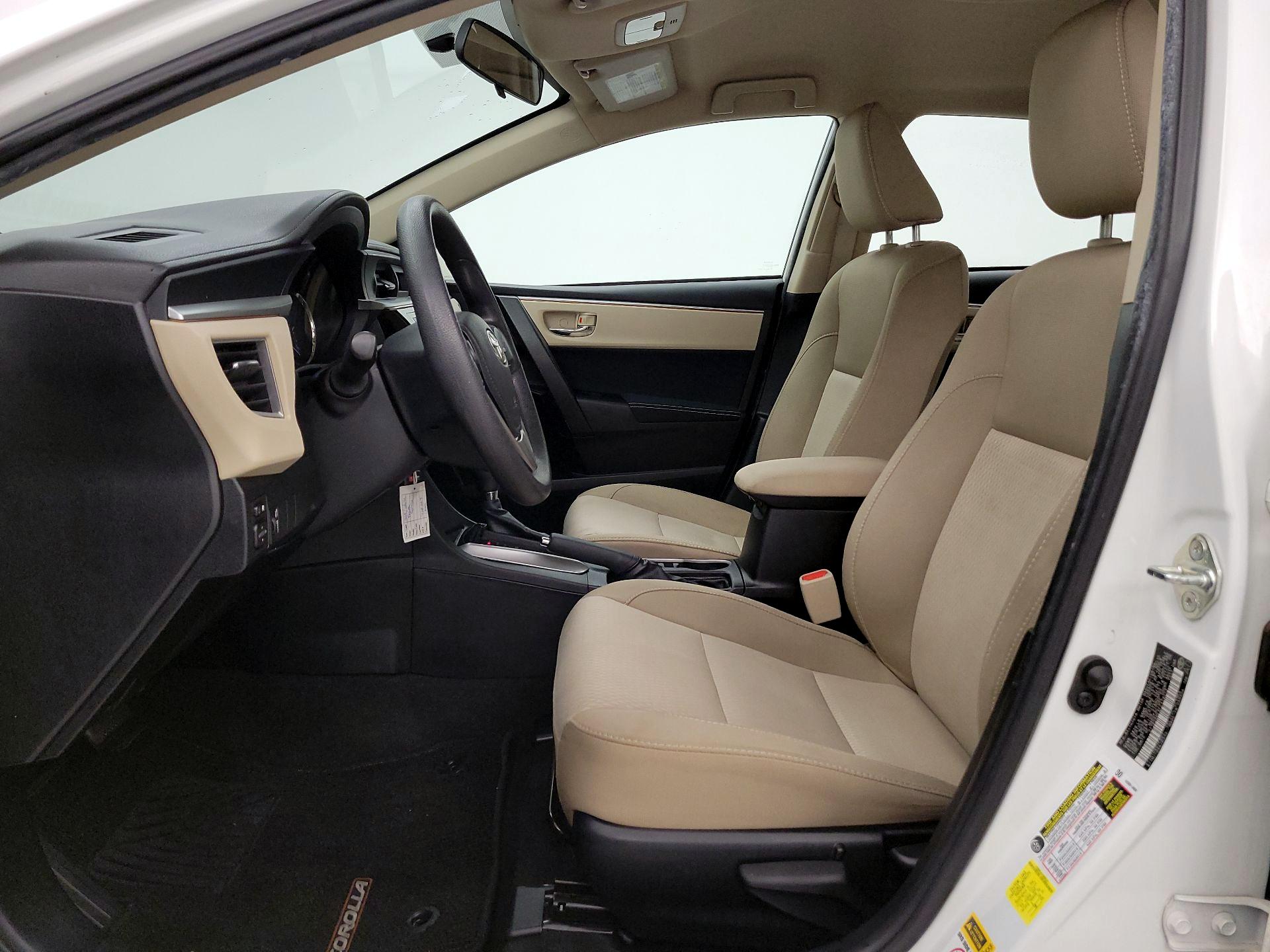 Thumbnail: 2015 Toyota Corolla - 11