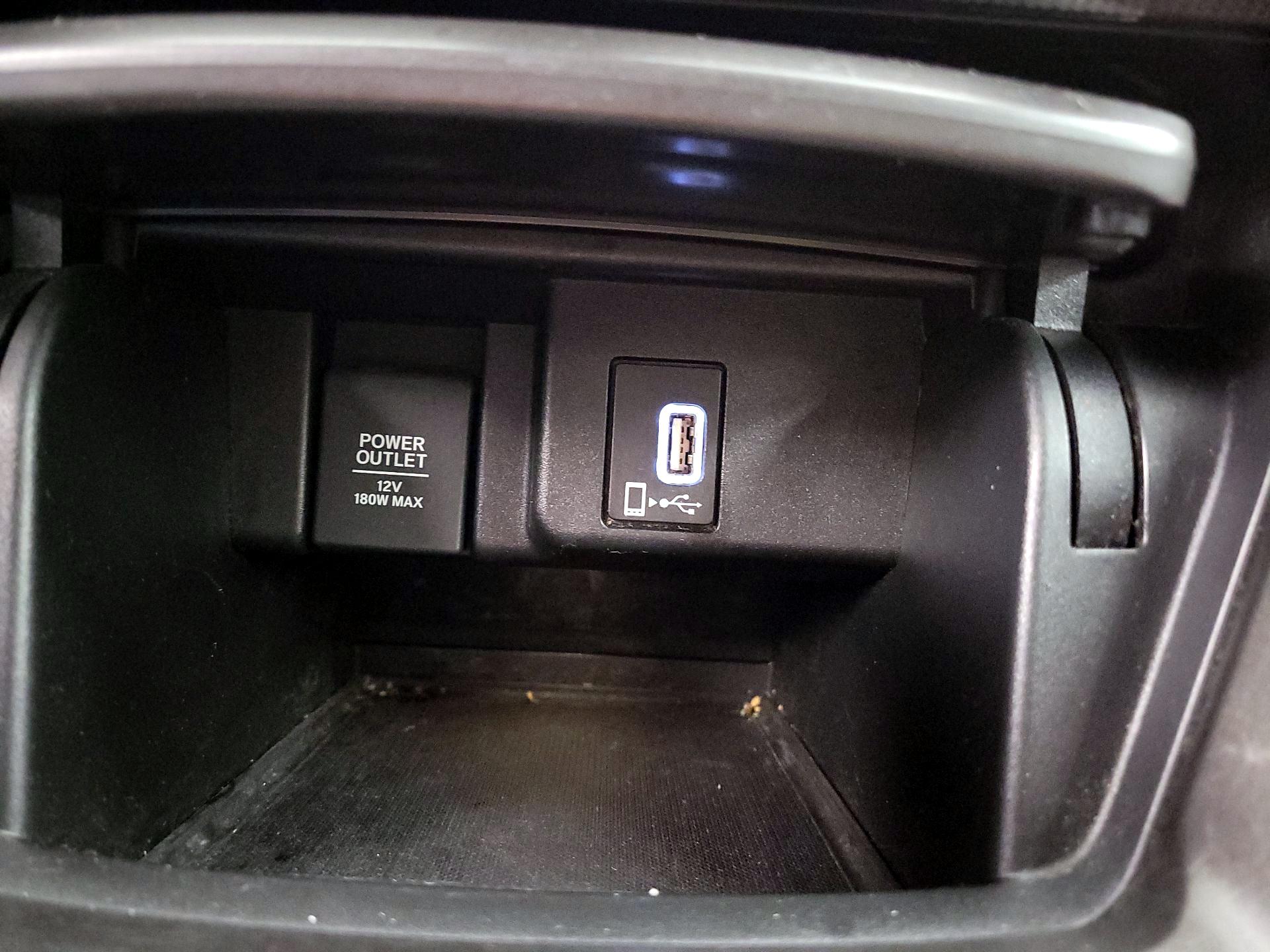 Thumbnail: 2018 Honda Accord - 18