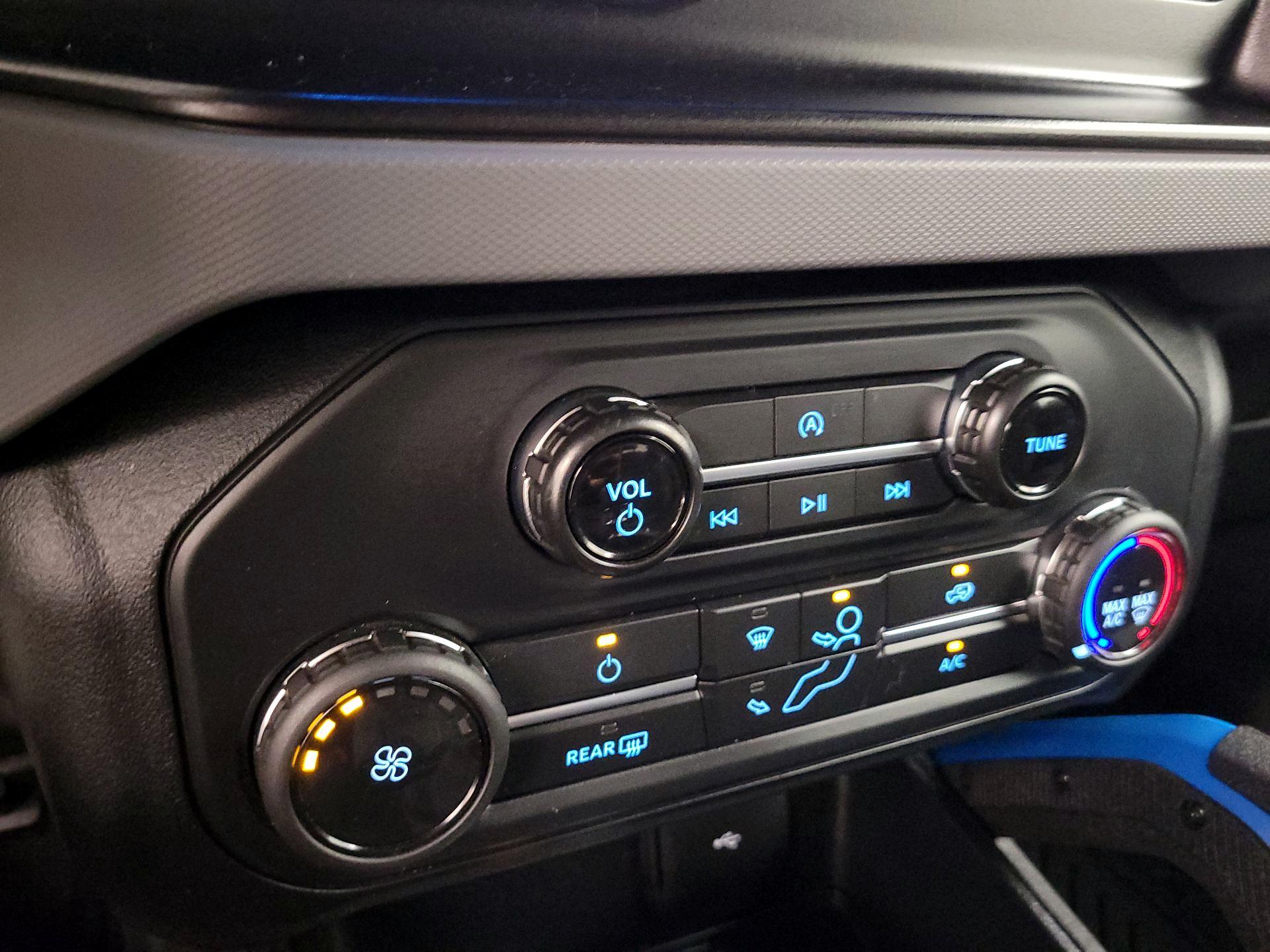 Thumbnail: 2023 Ford Bronco - 15