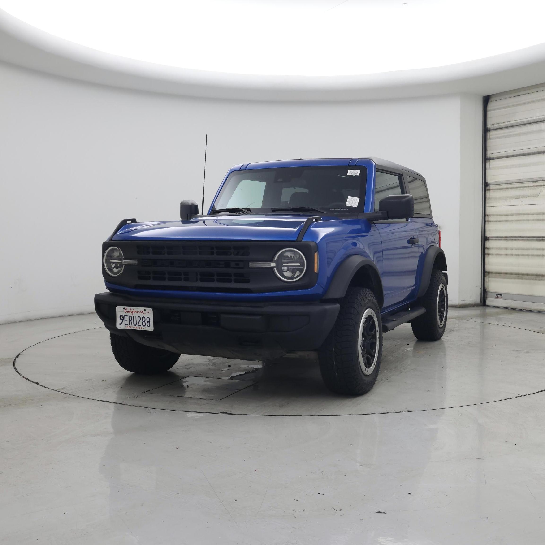 Thumbnail: 2023 Ford Bronco - 4