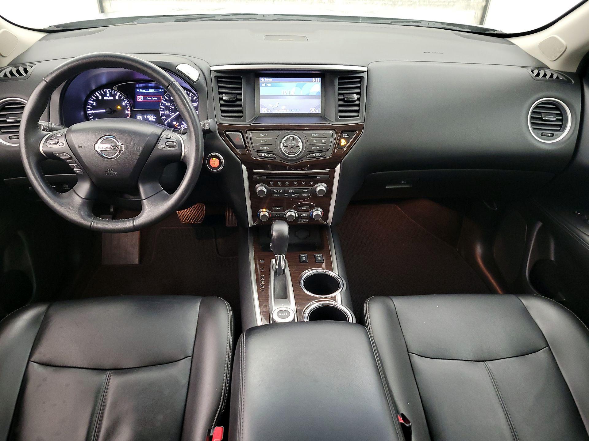 Thumbnail: 2014 Nissan Pathfinder - 9