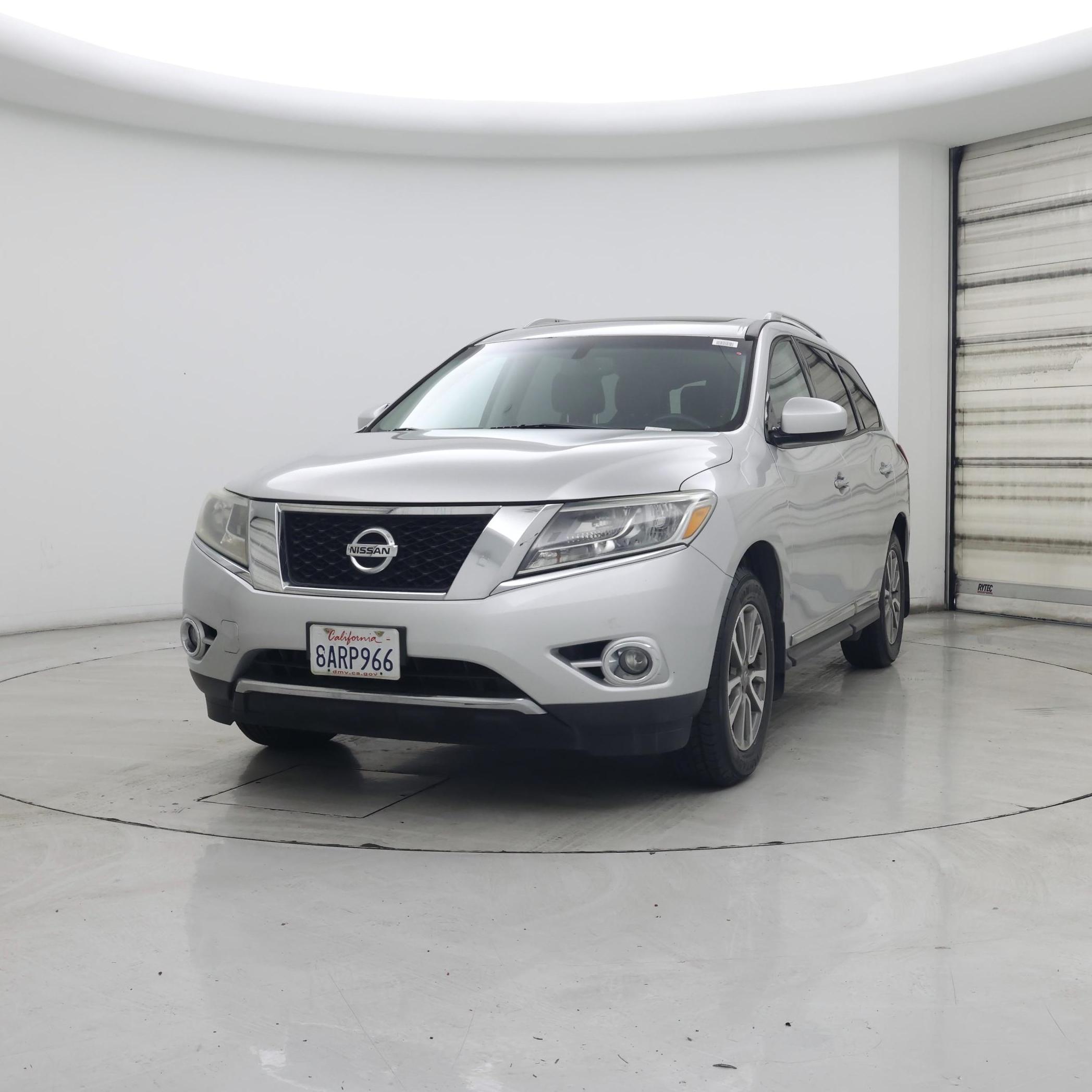 Thumbnail: 2014 Nissan Pathfinder - 4